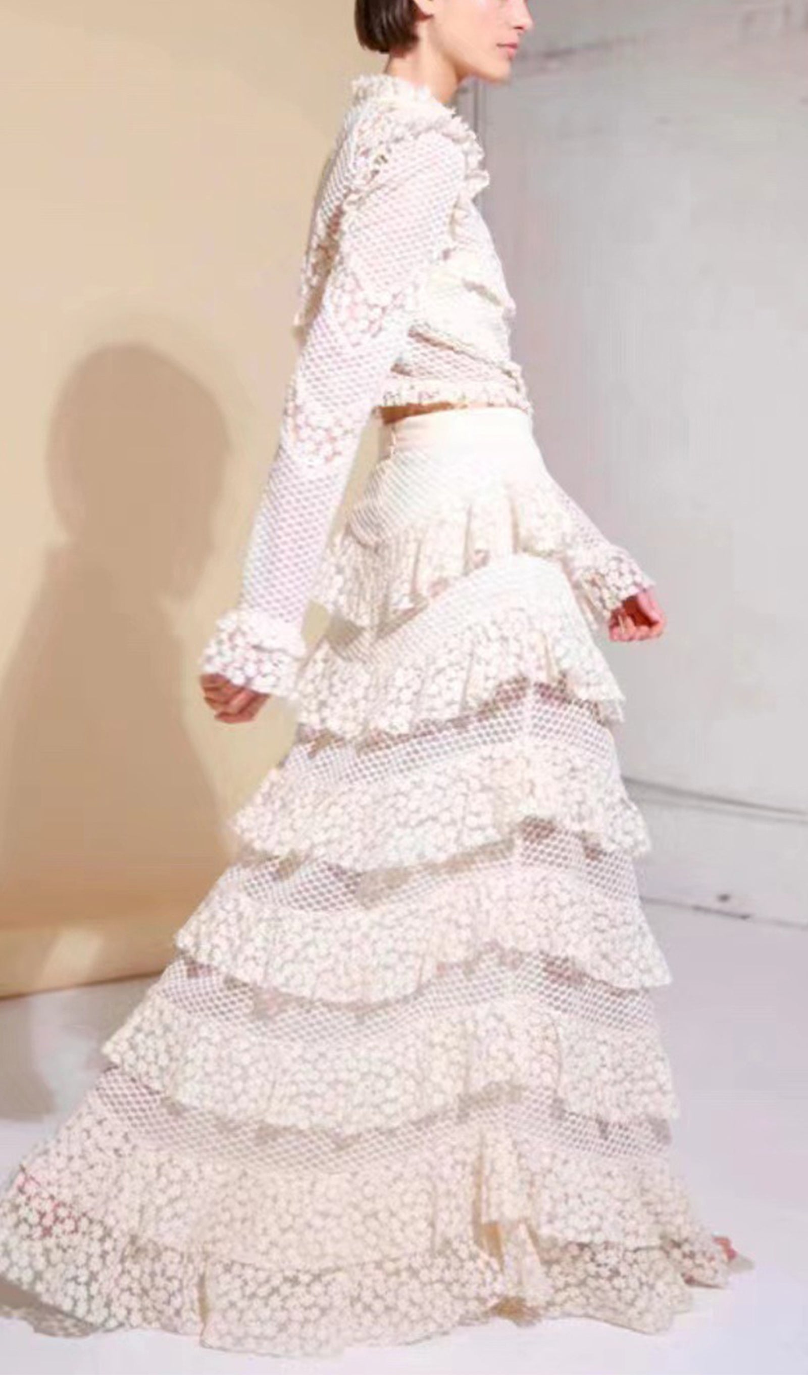 İki Parçalı Kroşe Delikli Maxi Etek ve Üst