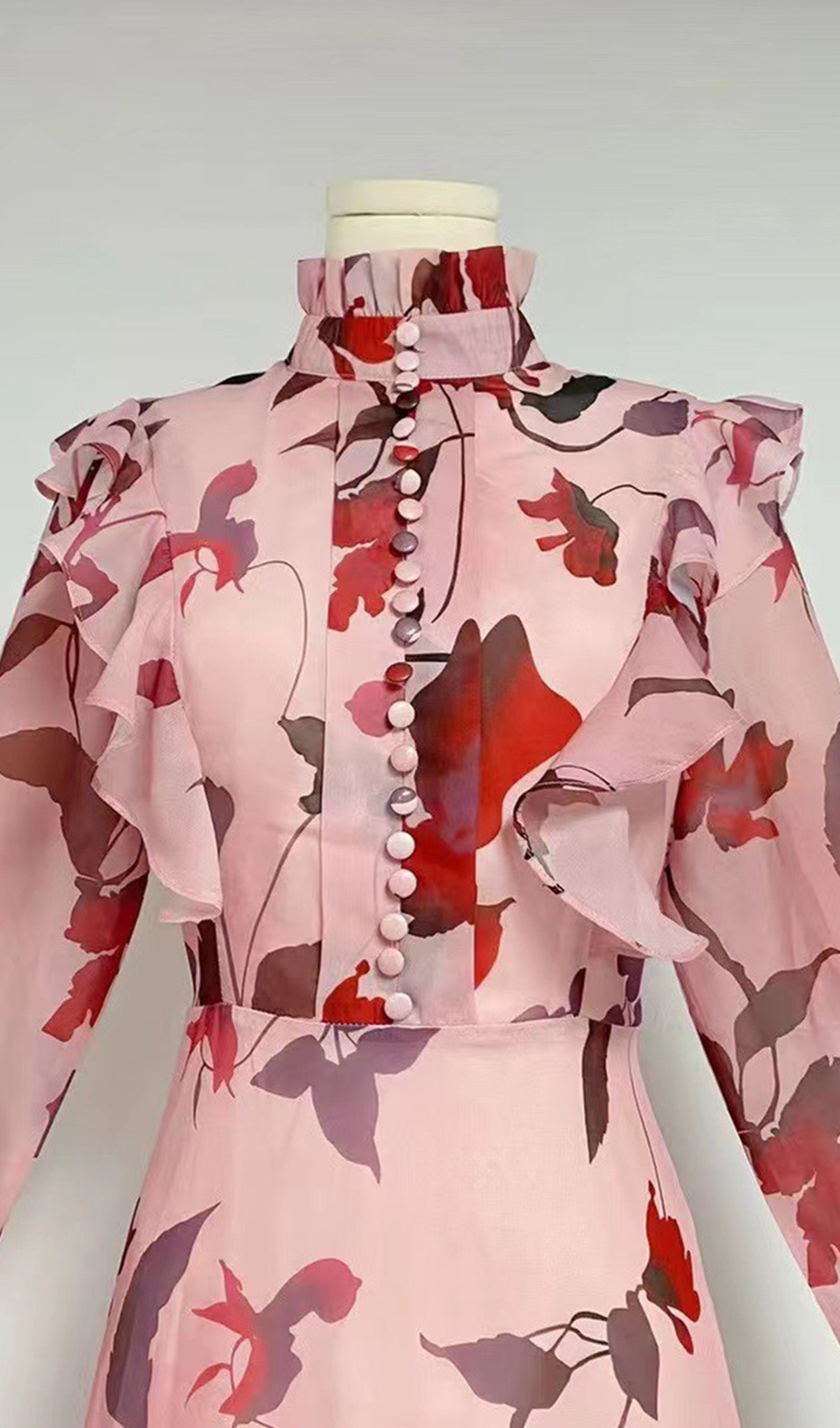 Çiçekli Uzun Kollu Fırfırlı Maksi Elbise