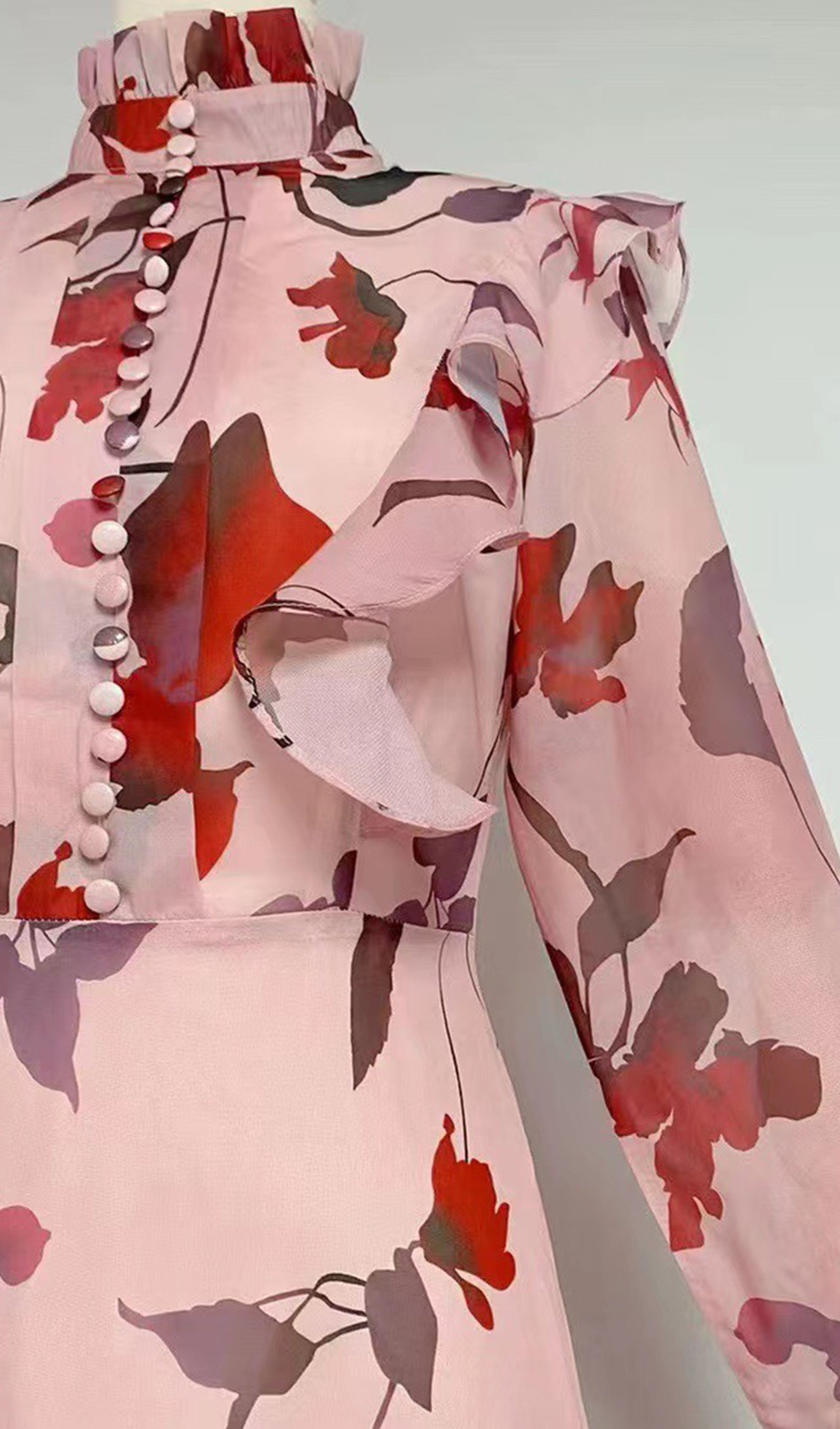 Çiçekli Uzun Kollu Fırfırlı Maksi Elbise