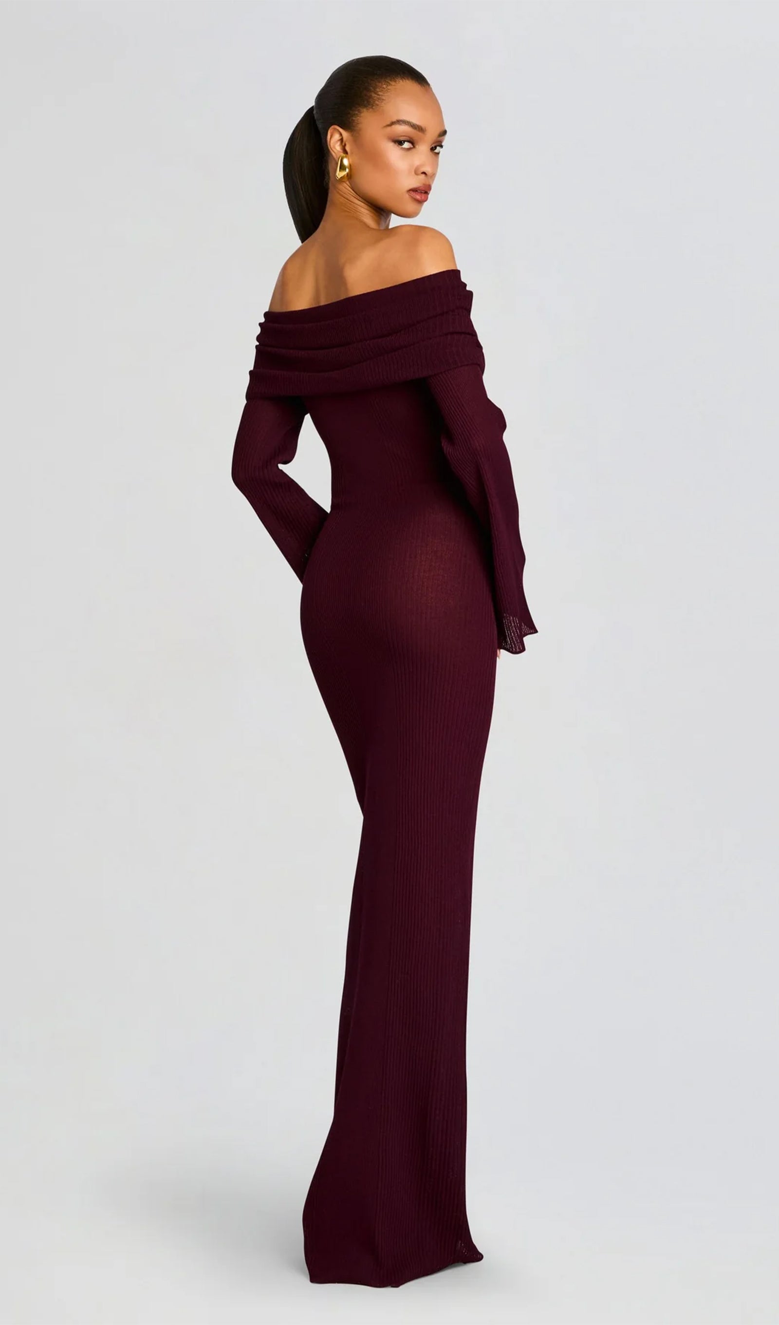 Kapalı Omuz Slim Fit Maksi Elbise