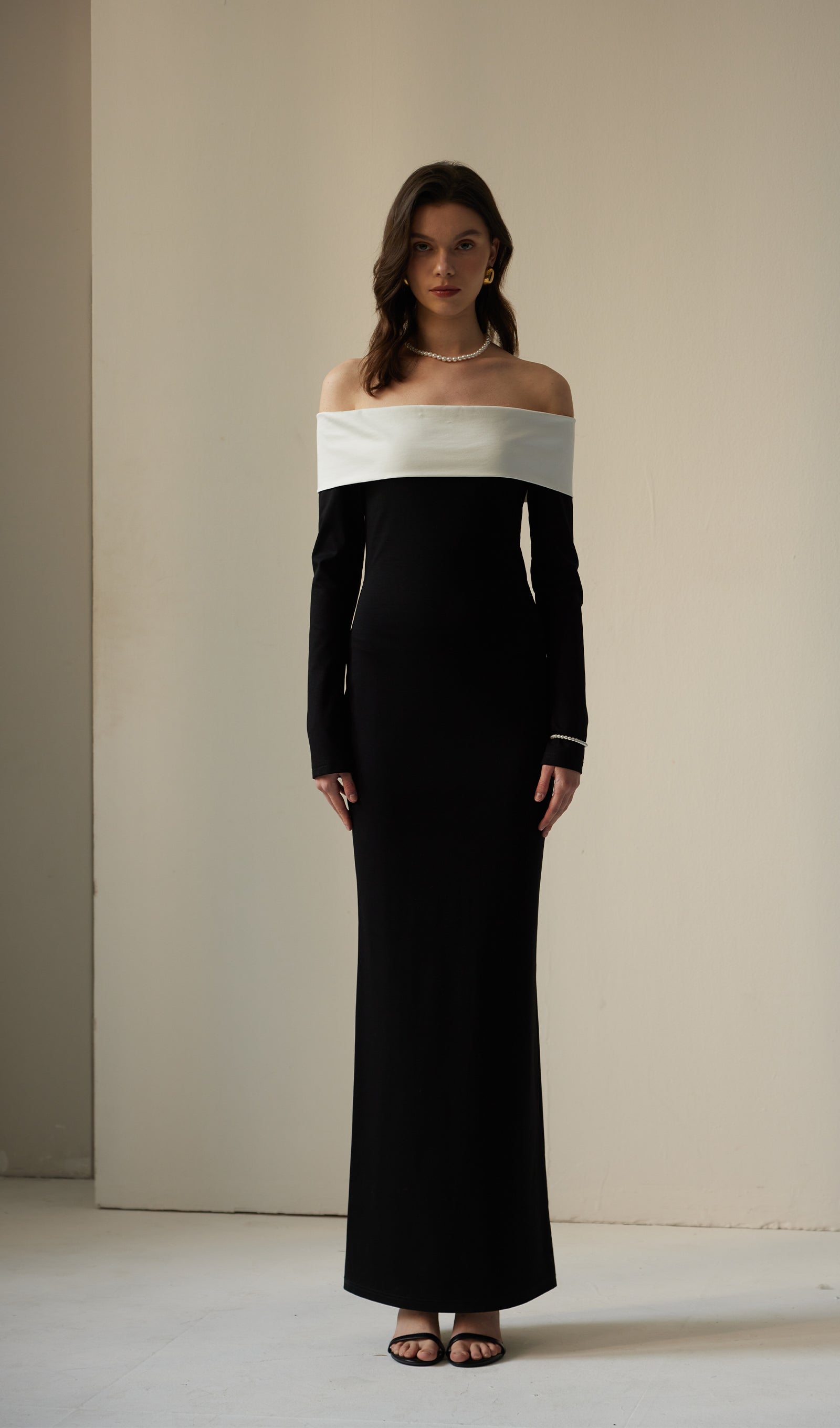 Anya Maksi Elbise Siyah/Beyaz