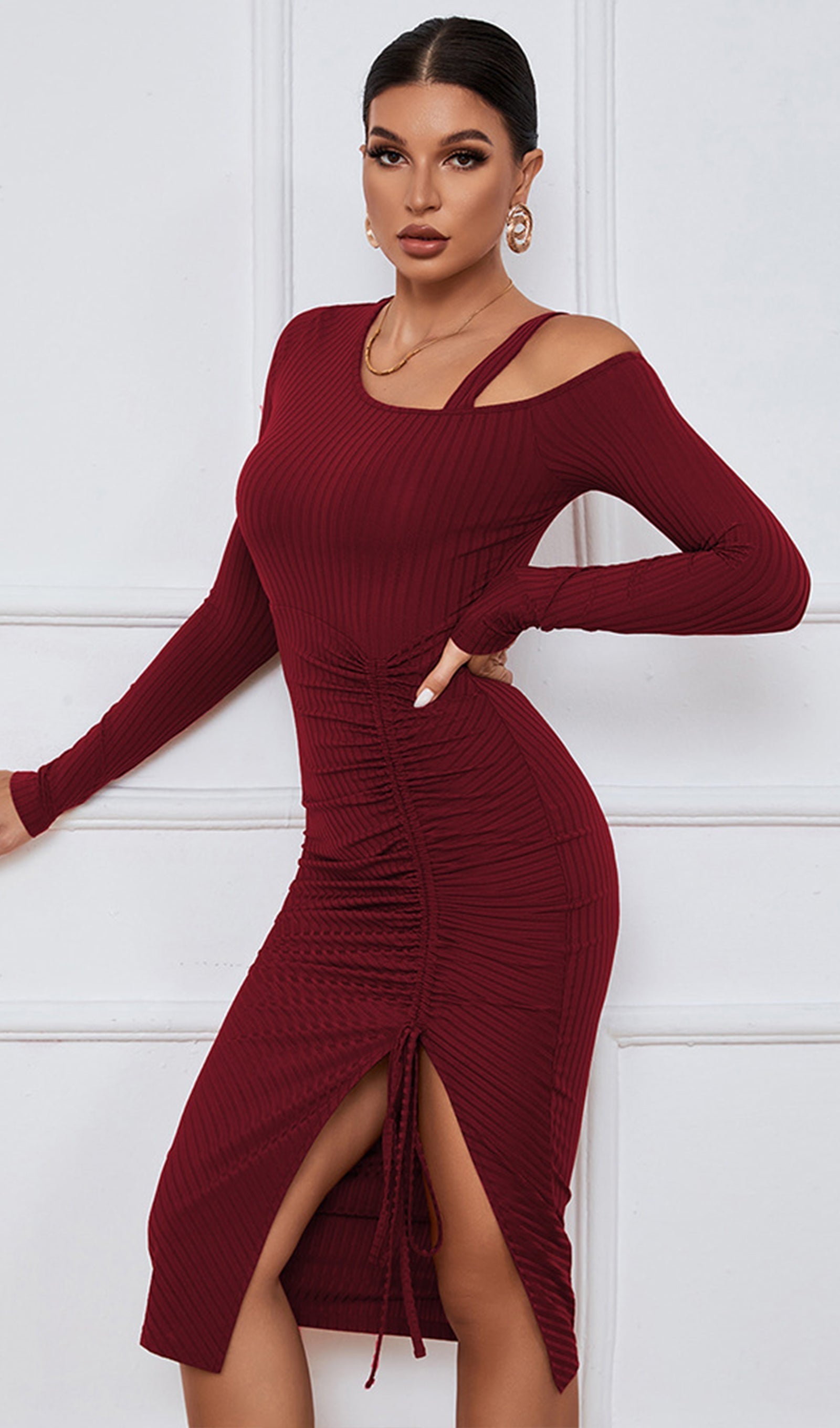 Solid Pileli Yırtmaçlı Midi Elbise