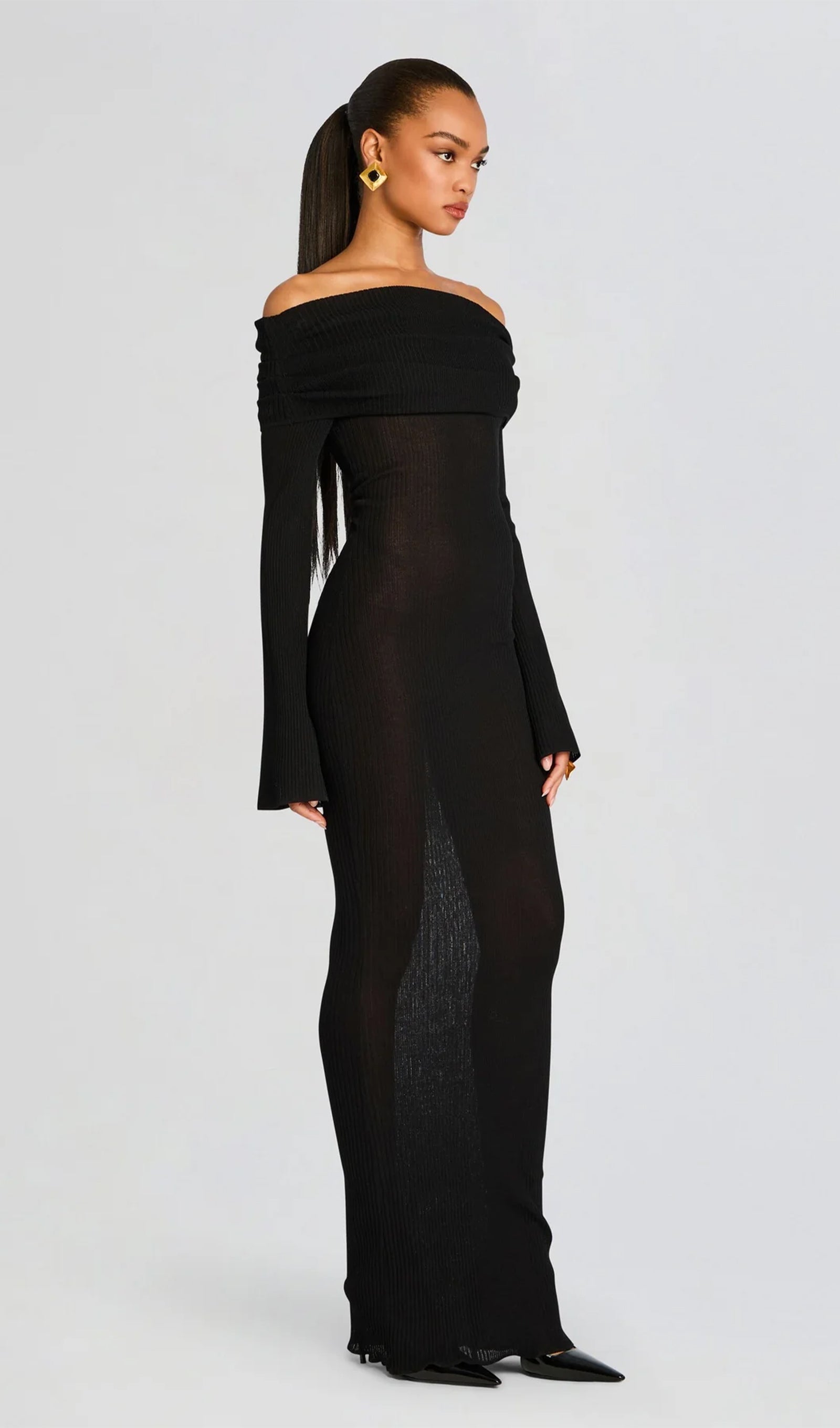 Kapalı Omuz Slim Fit Maksi Elbise