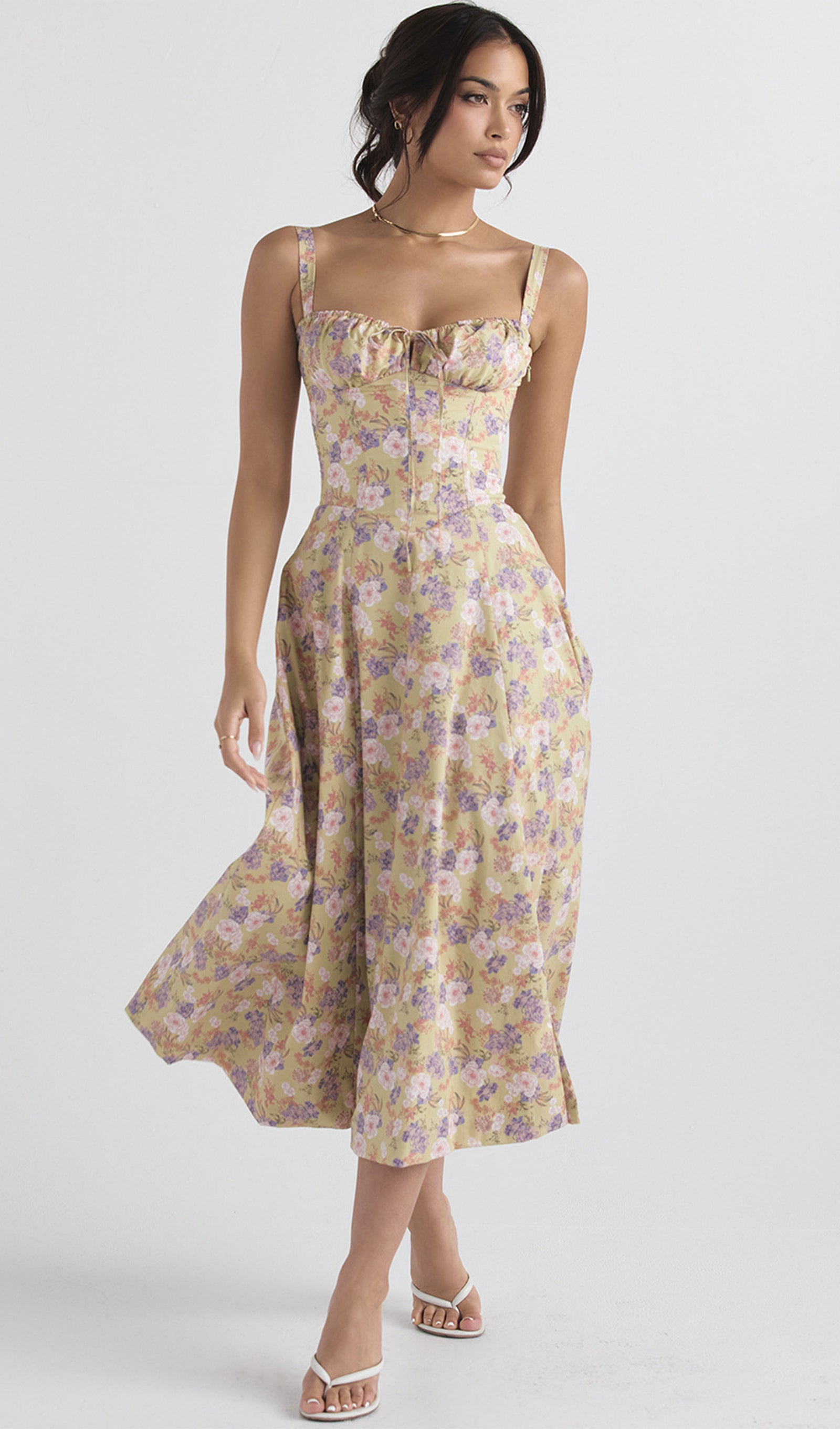 Büstiyer Midi Güneş Elbisesi