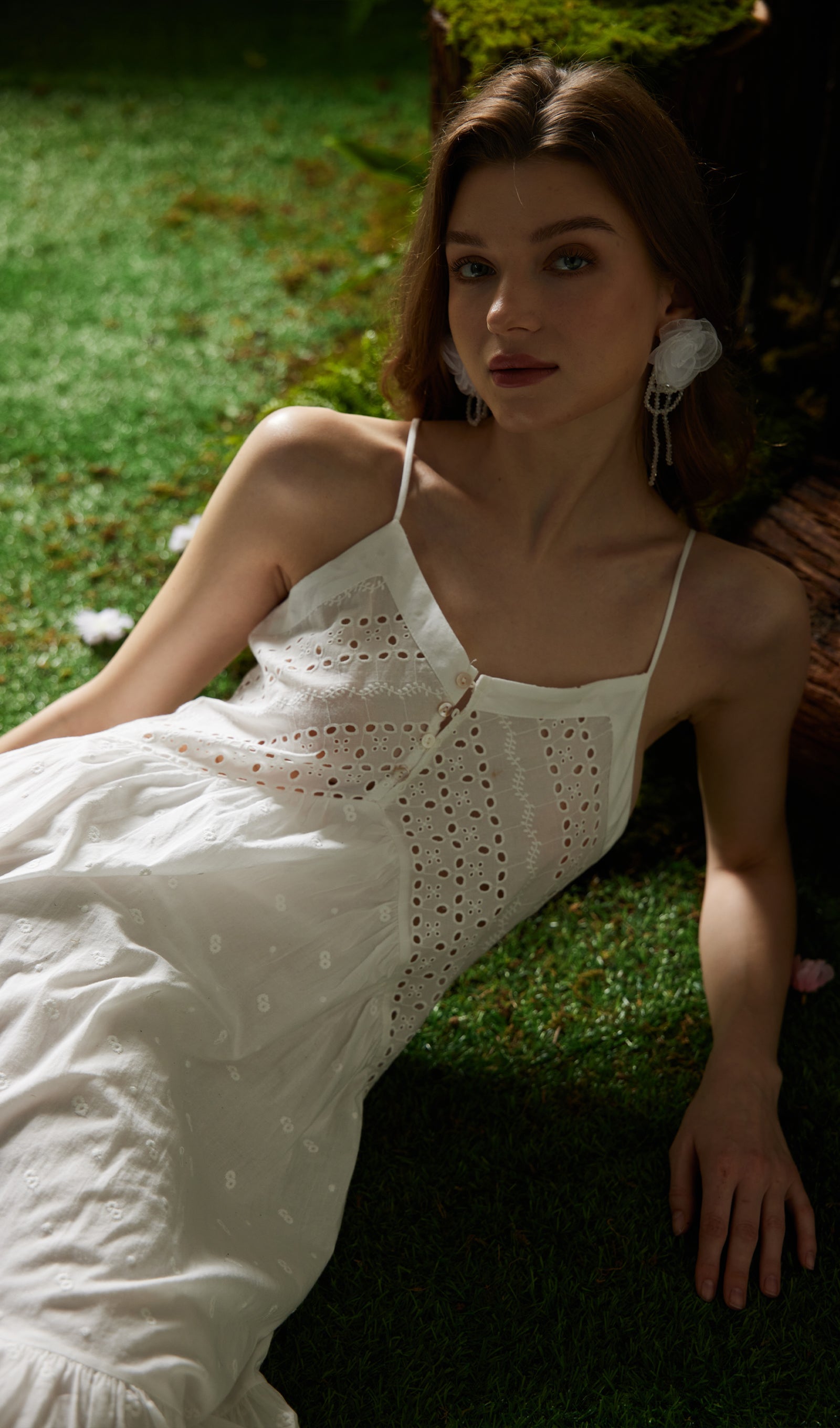 İçi Boş Nakışlı Slip Midi Elbise