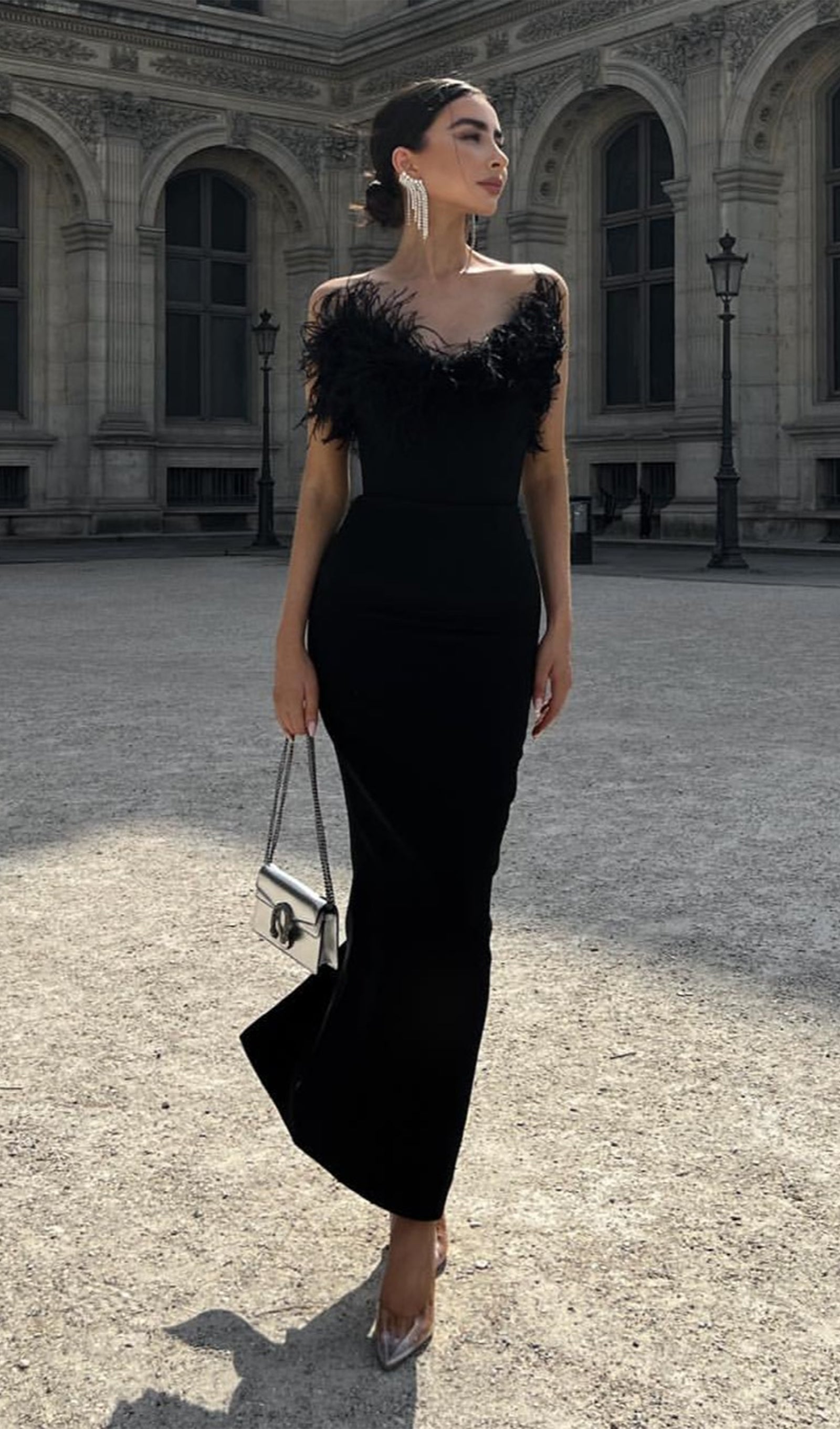 Lena Tüy Süslemeli Midi Elbise Siyah