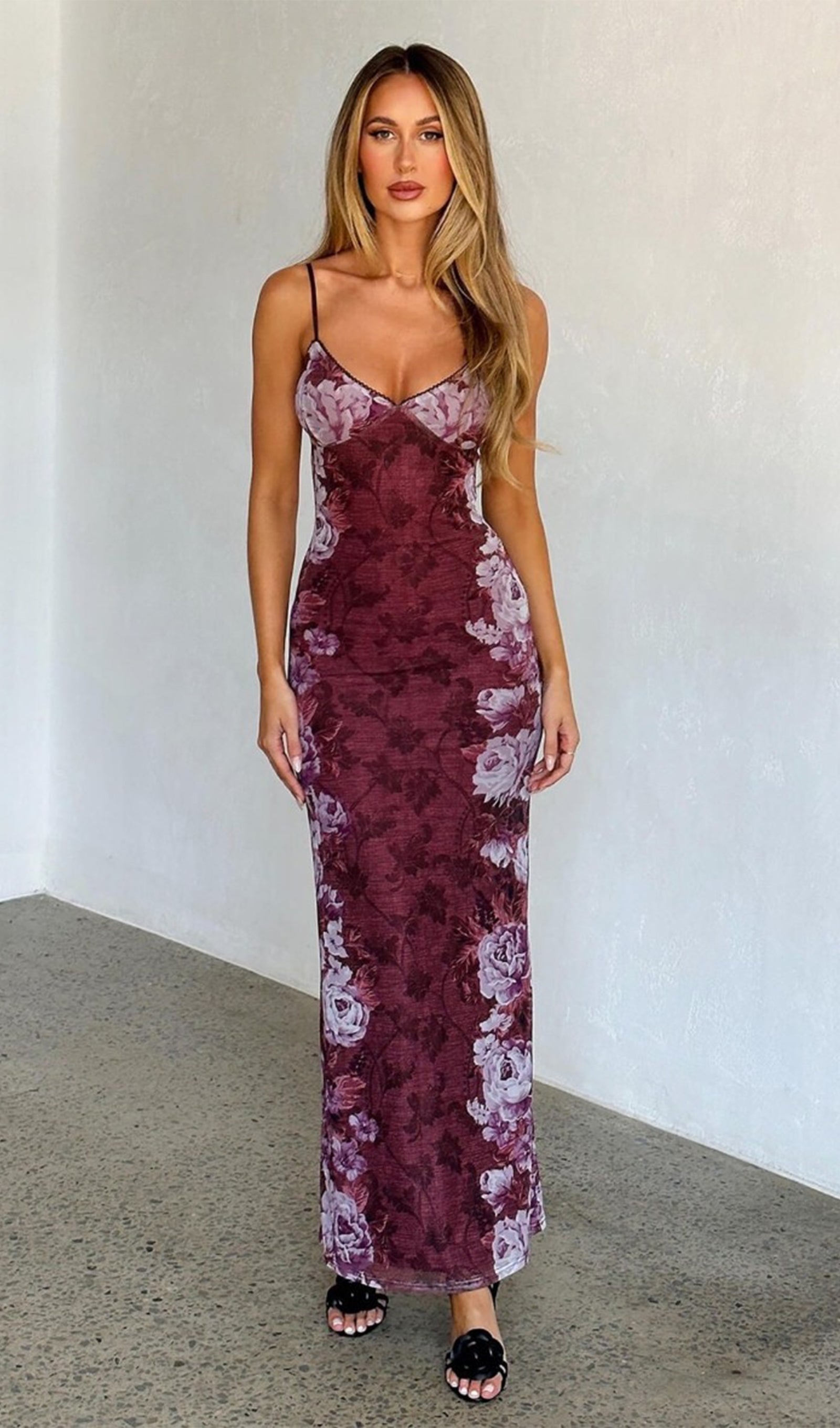 Çiçekli Gül Çizgili Maksi Elbise