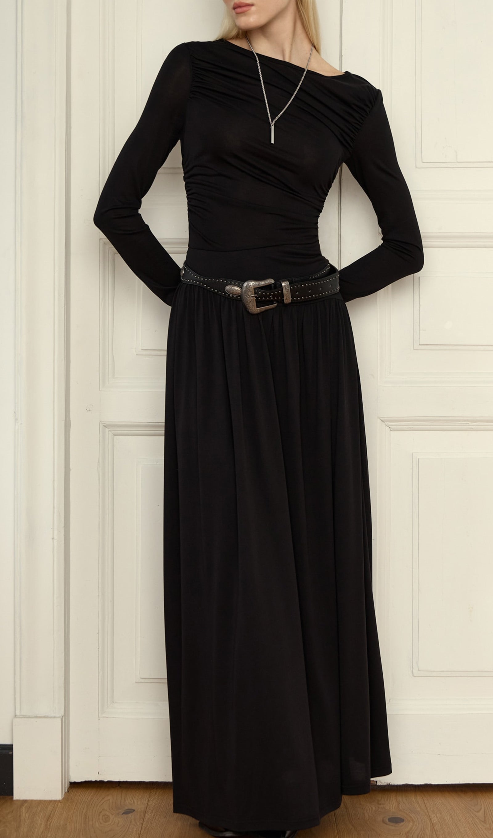 Fırfırlı Örme Maksi Elbise-Siyah