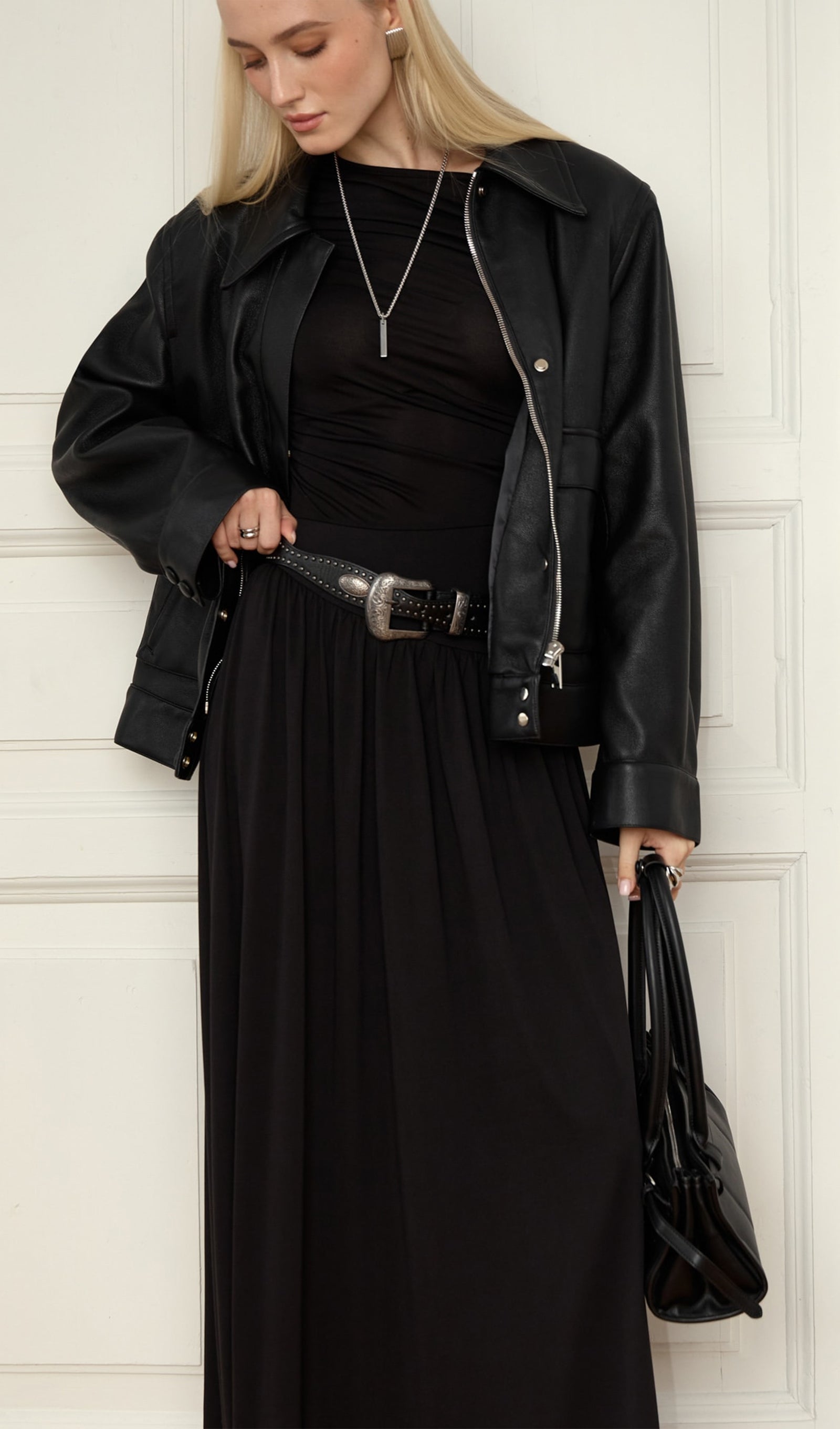 Fırfırlı Örme Maksi Elbise-Siyah