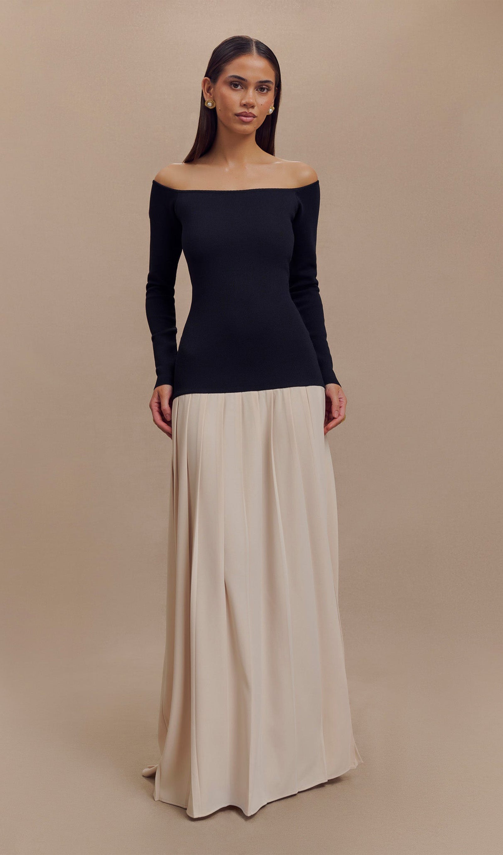 Kontrast Örgü Kapalı Omuz Maksi Elbise