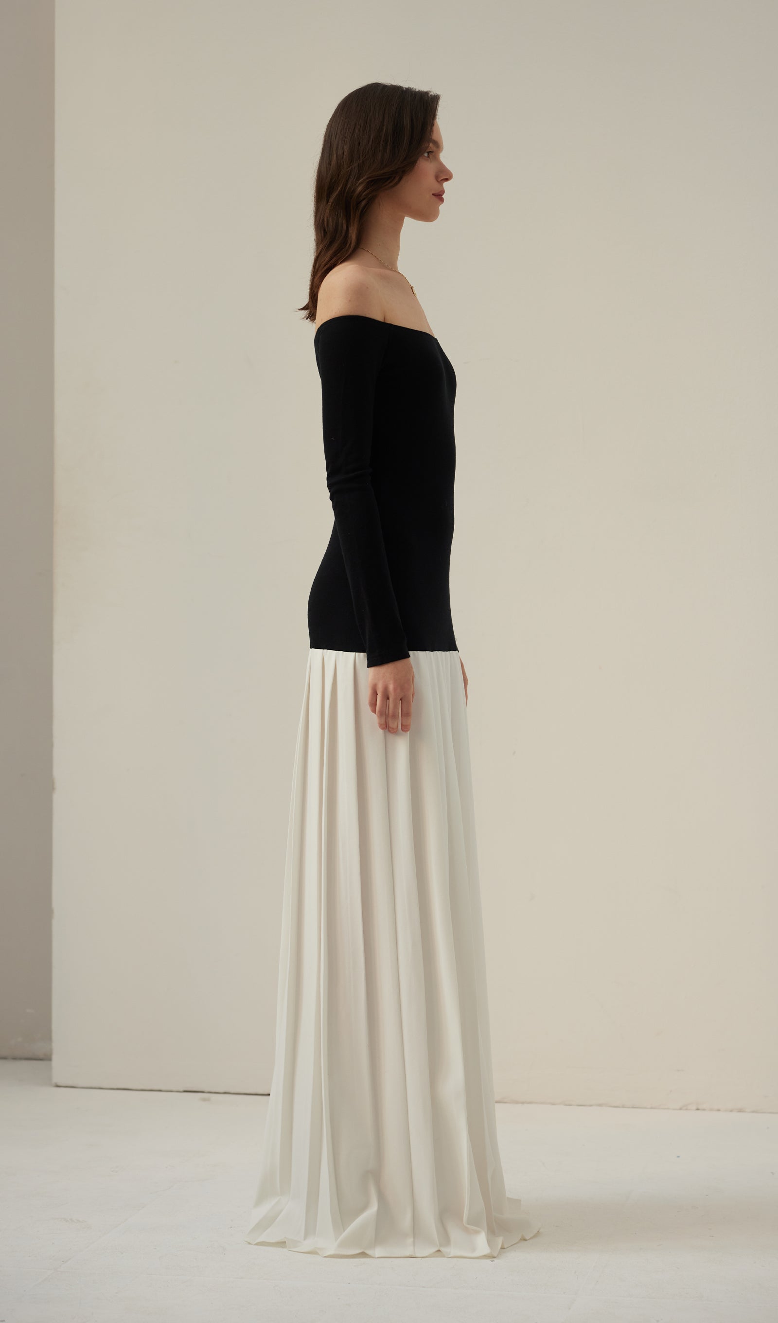 Kontrast Örgü Kapalı Omuz Maksi Elbise