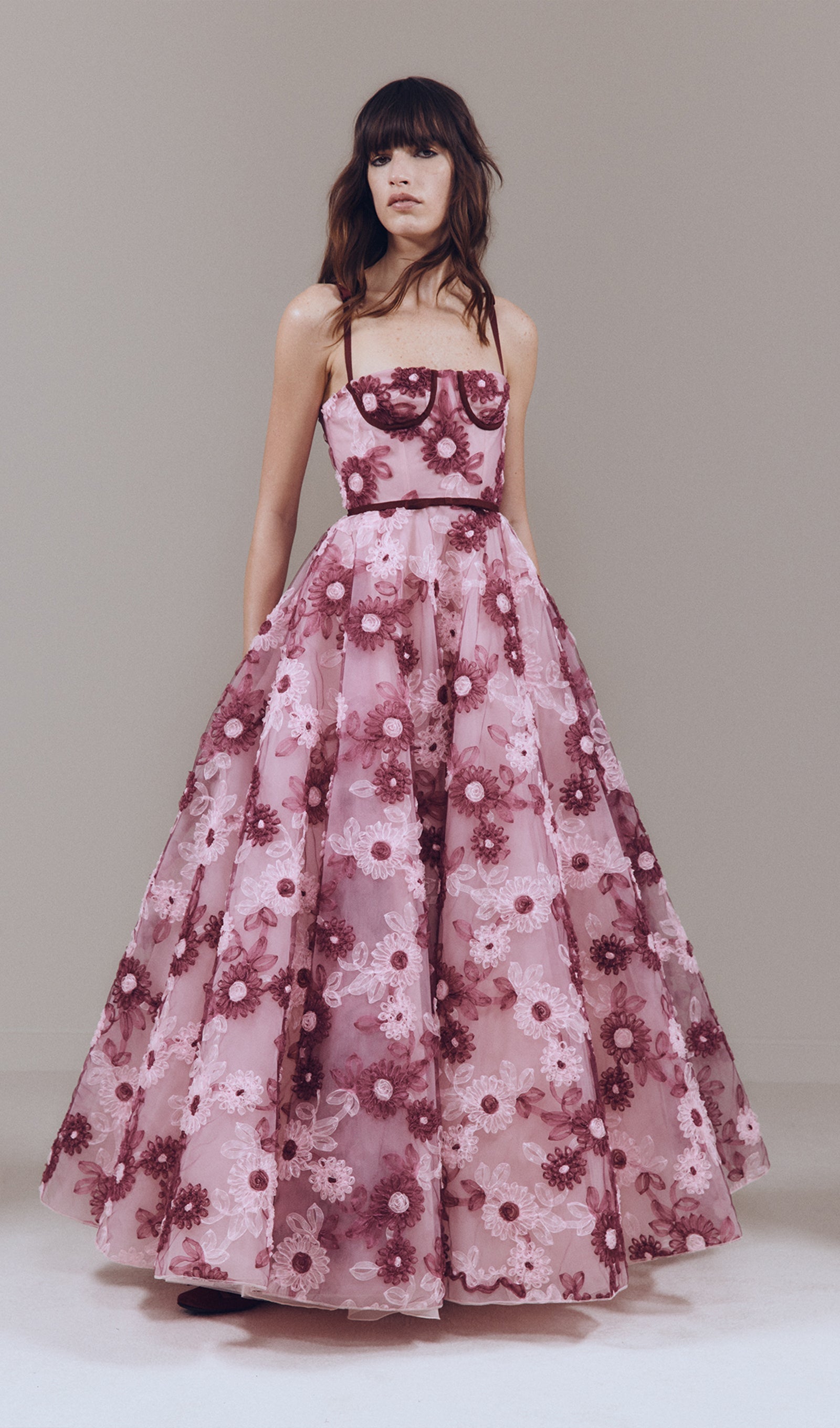 Çiçekli Kurdeleli Maksi Elbise