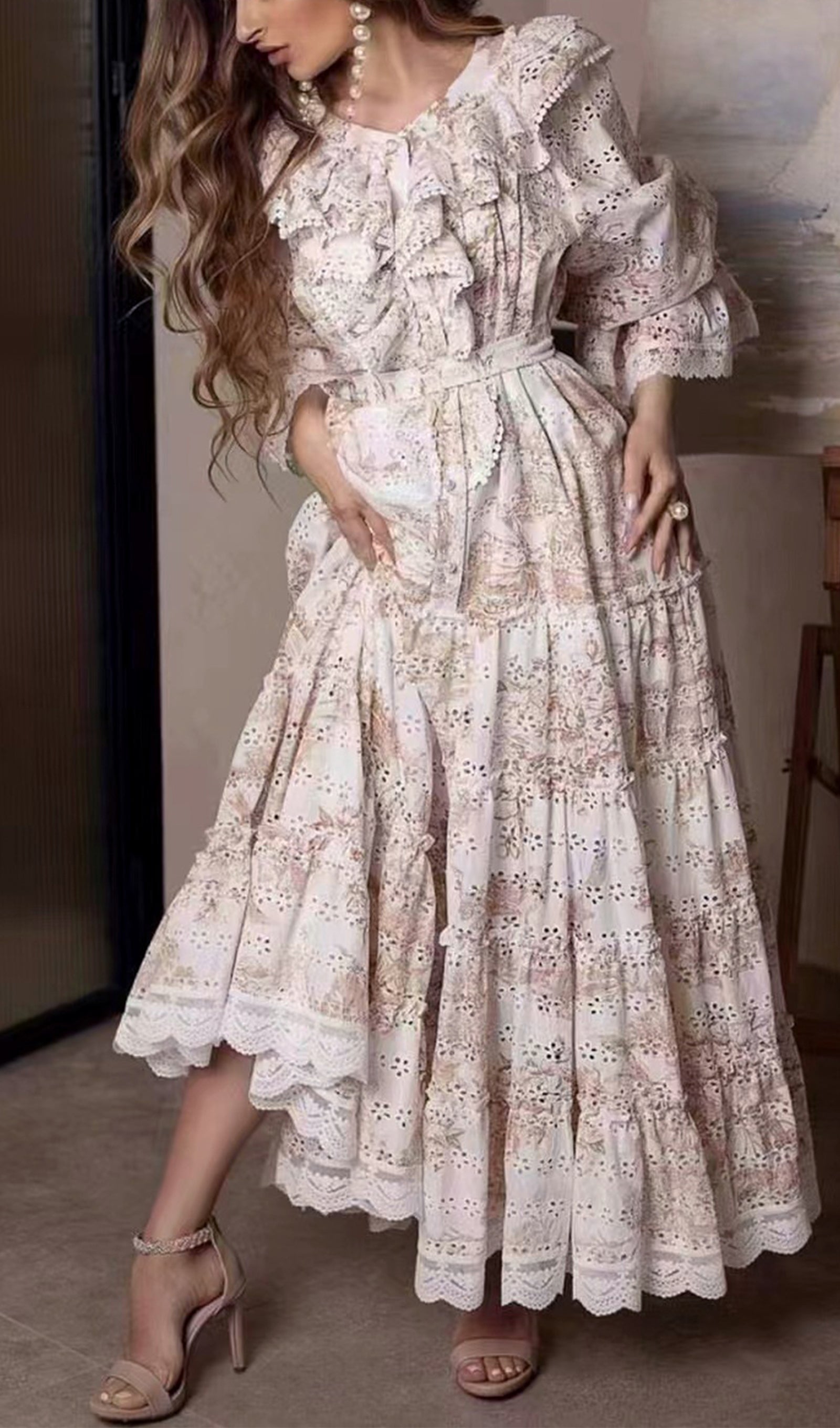 Uzun Kollu Haki Dantel Pileli Maxi Elbise