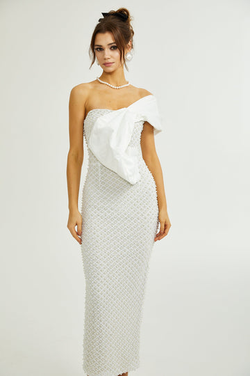 Maura İncili Omuzdan Askılı Maxi Elbise