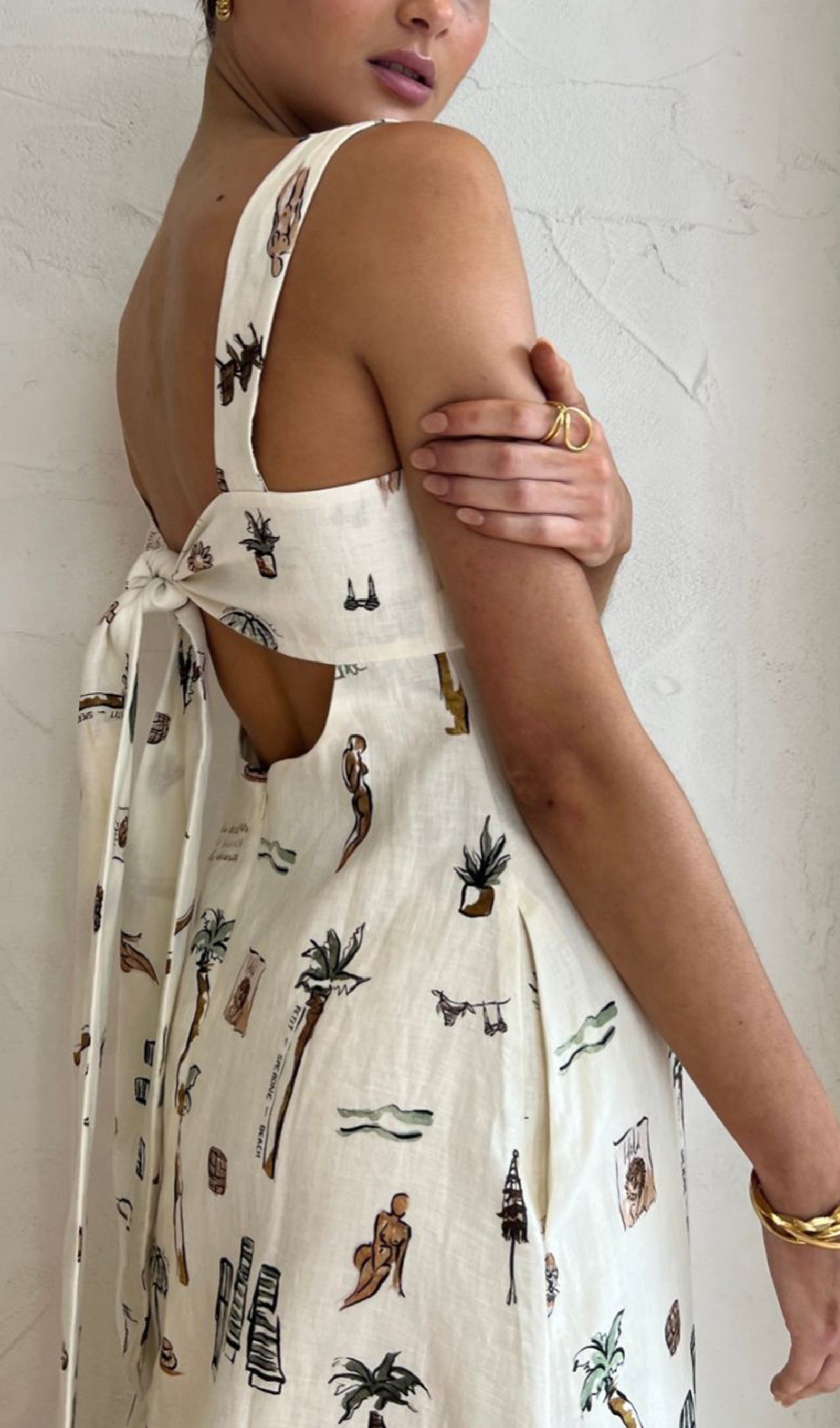 Sırtı Dantelli Karikatür Maksi Slip Elbise