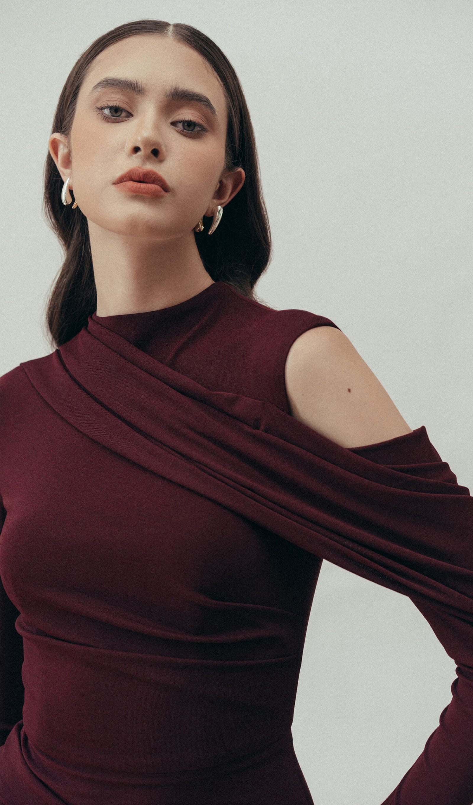 Düz Kesimli Dökümlü Maksi Elbise