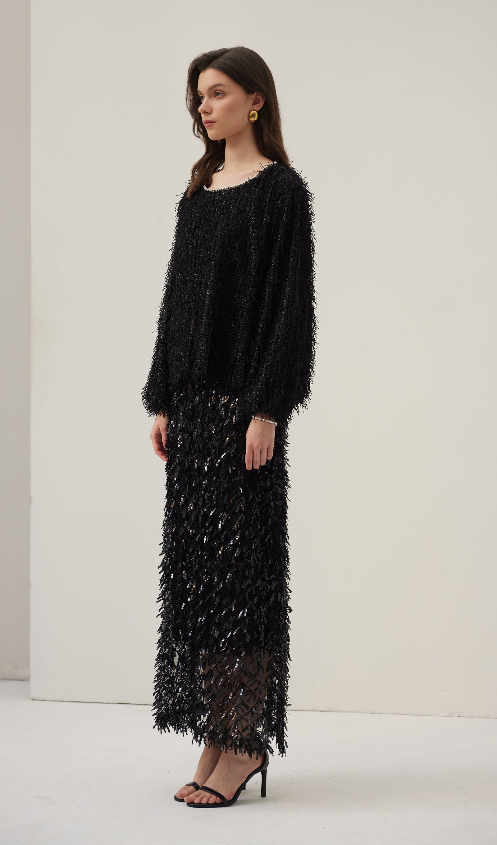 Siyah Tüylü Midi Etek