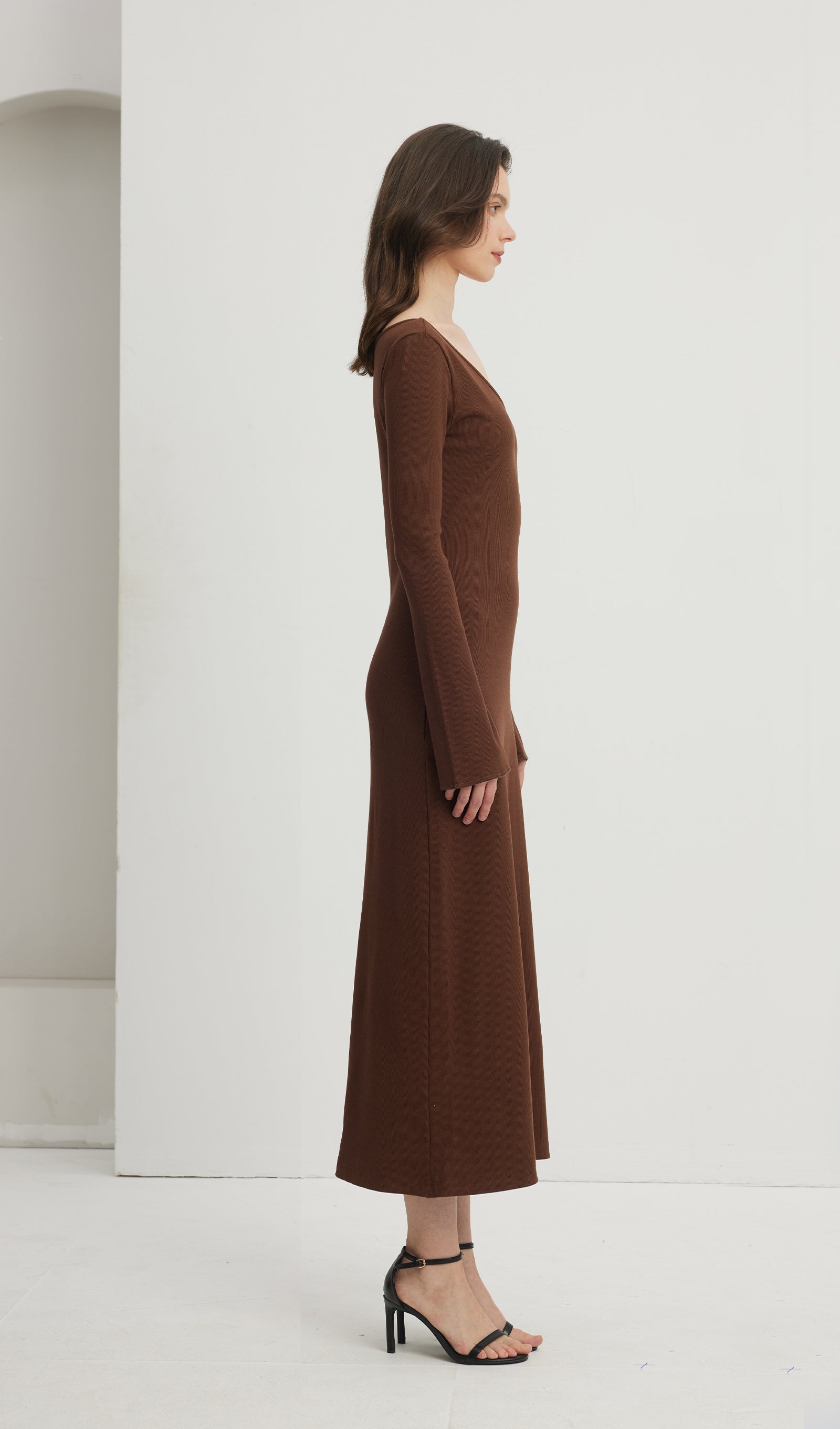 Düz Bisiklet Yaka Midi Elbise