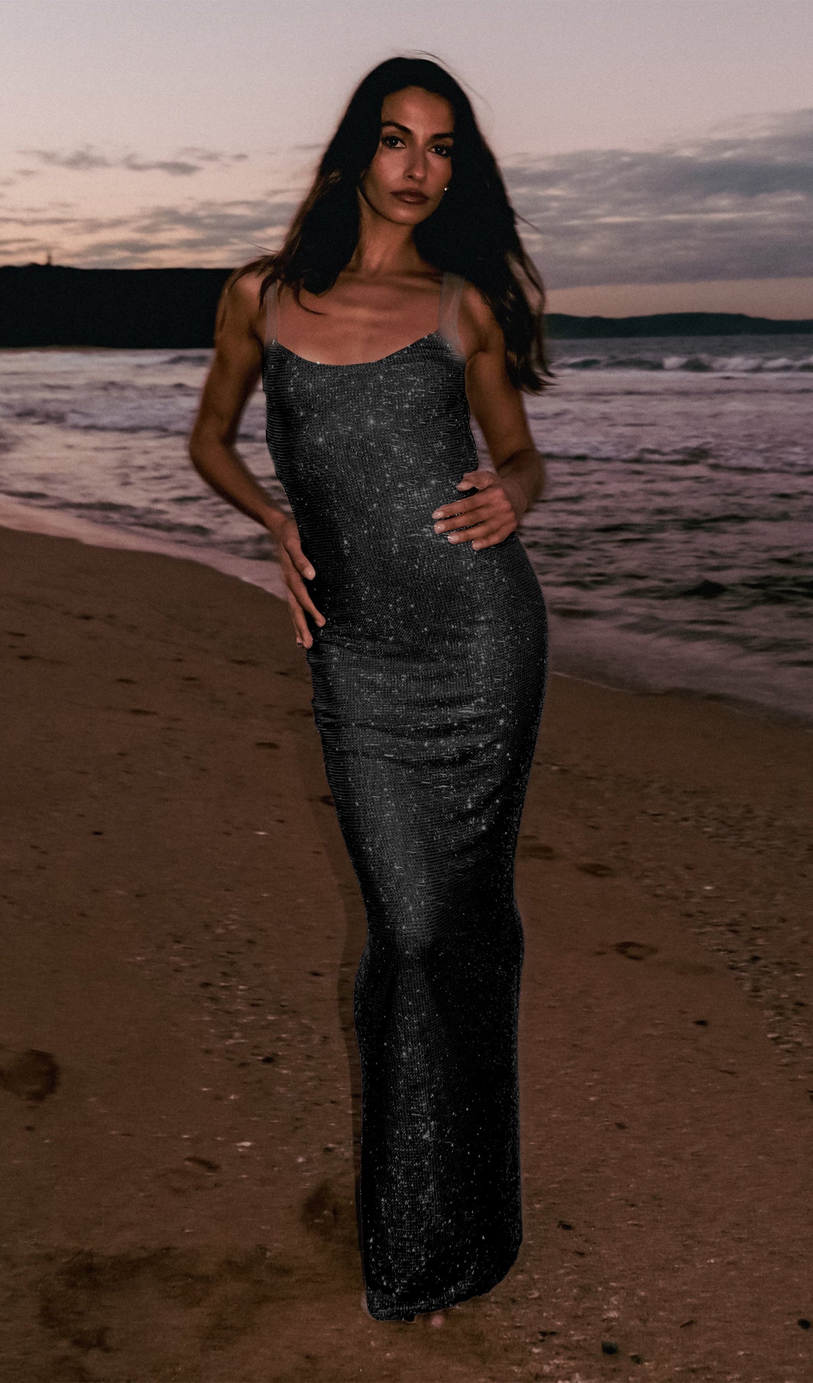 Hot Fix File Sırtlı Maksi Elbise Siyah