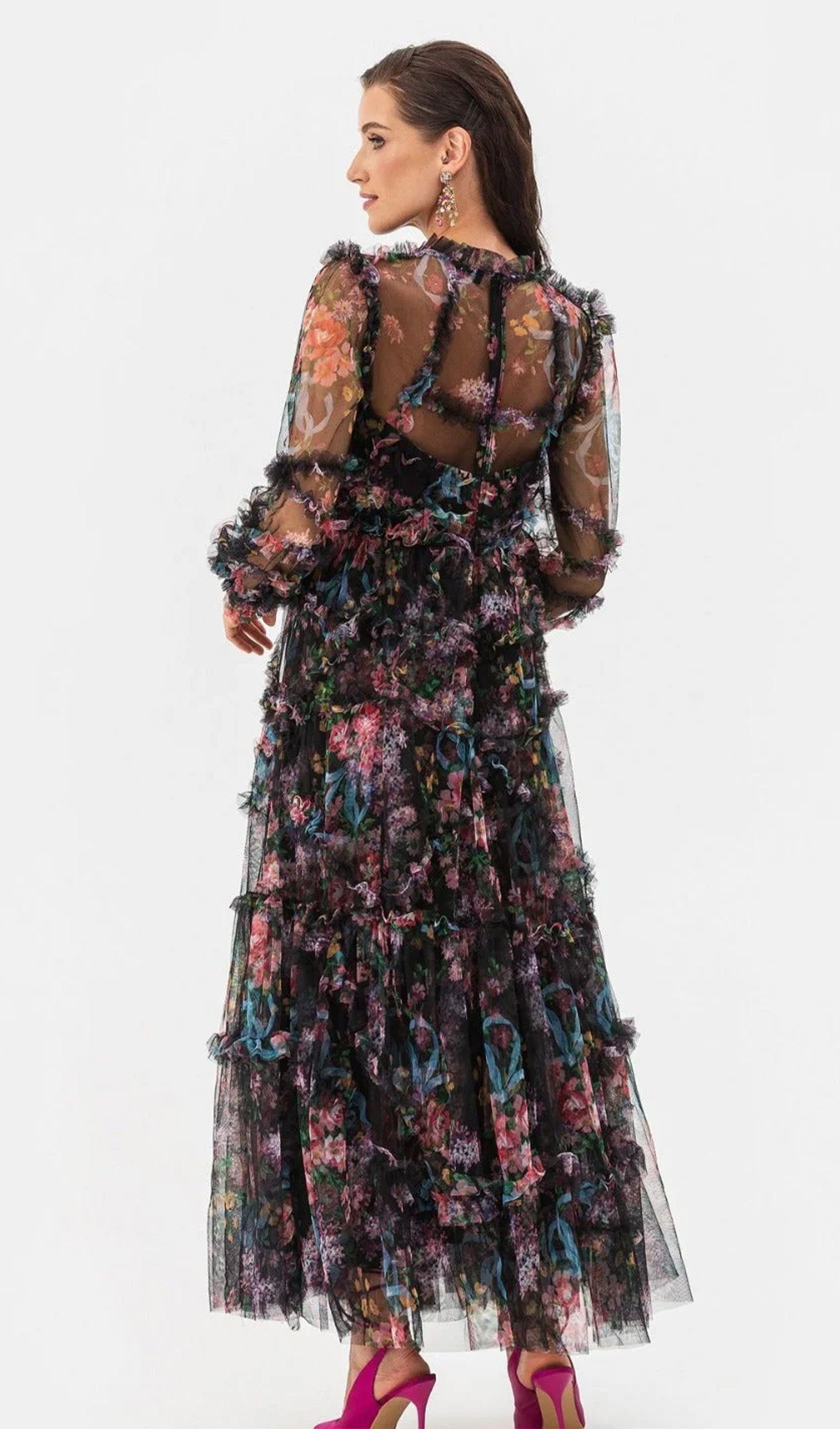 Uzun Kollu Çiçekli Fırfırlı Maksi Örgü Elbise