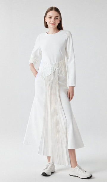 Düz Beyaz Fırfırlı Midi Elbise