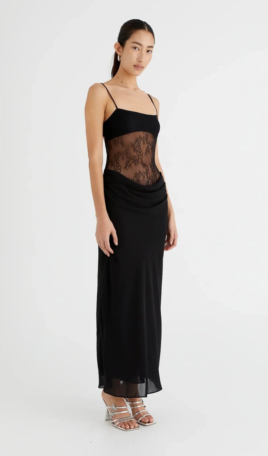 Dantel Delikli Maksi Elbise-Siyah