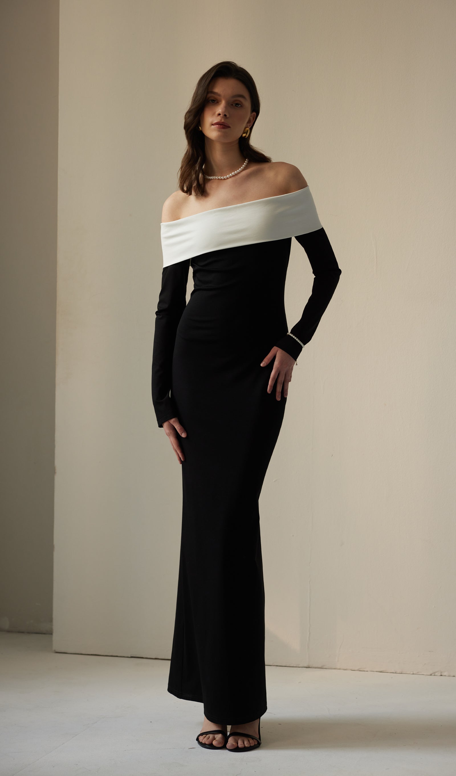 Anya Maksi Elbise Siyah/Beyaz