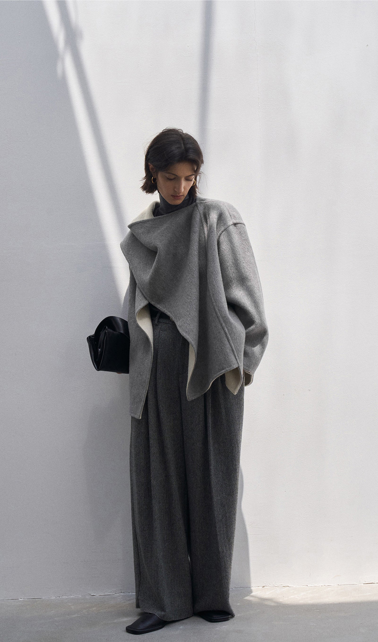 Solid Pelerin Stili %100 Yün Kaban-Gri