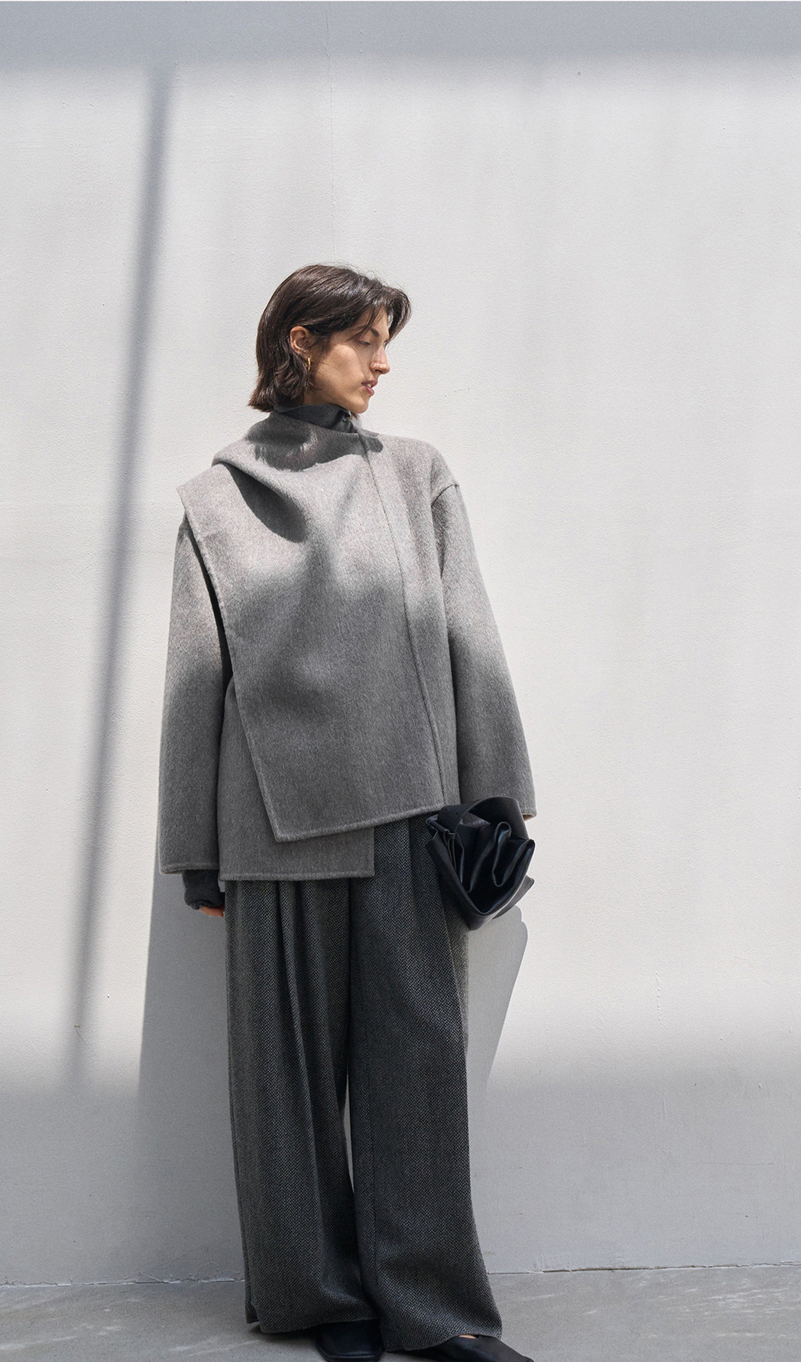 Solid Pelerin Stili %100 Yün Kaban-Gri