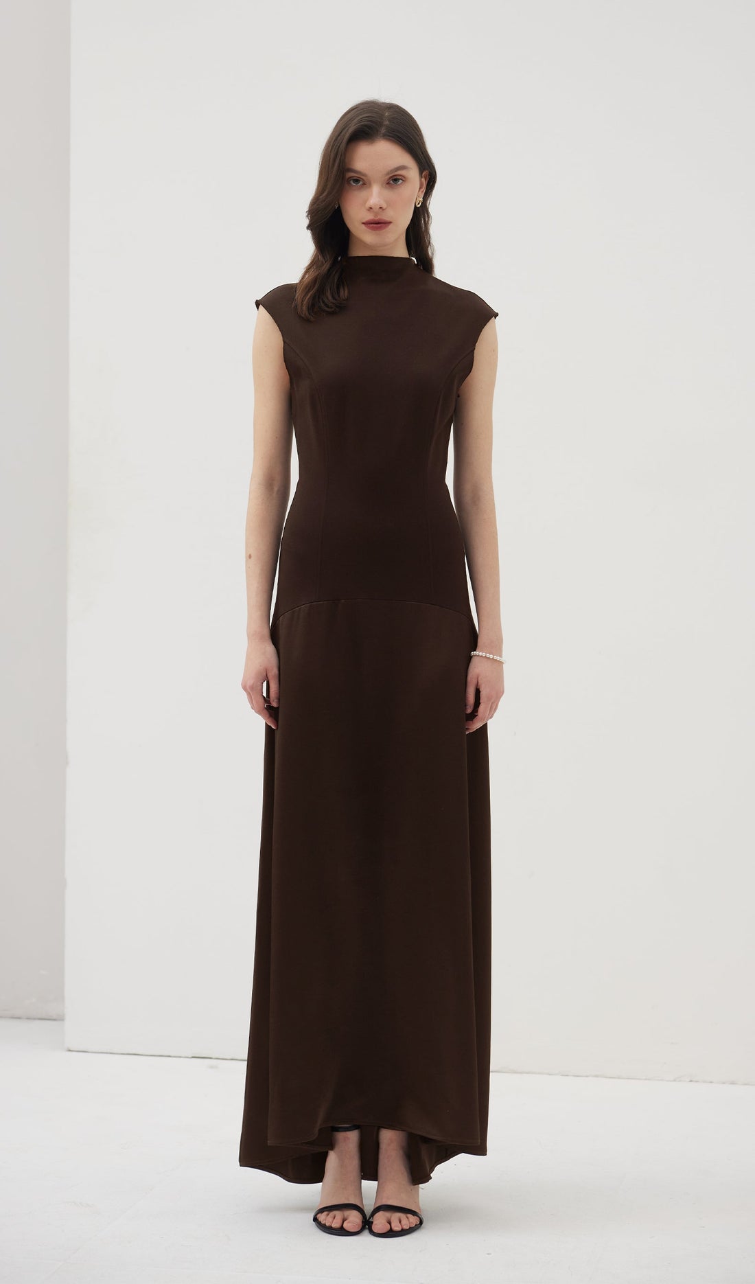 Örme Saten Kolsuz Maksi Elbise