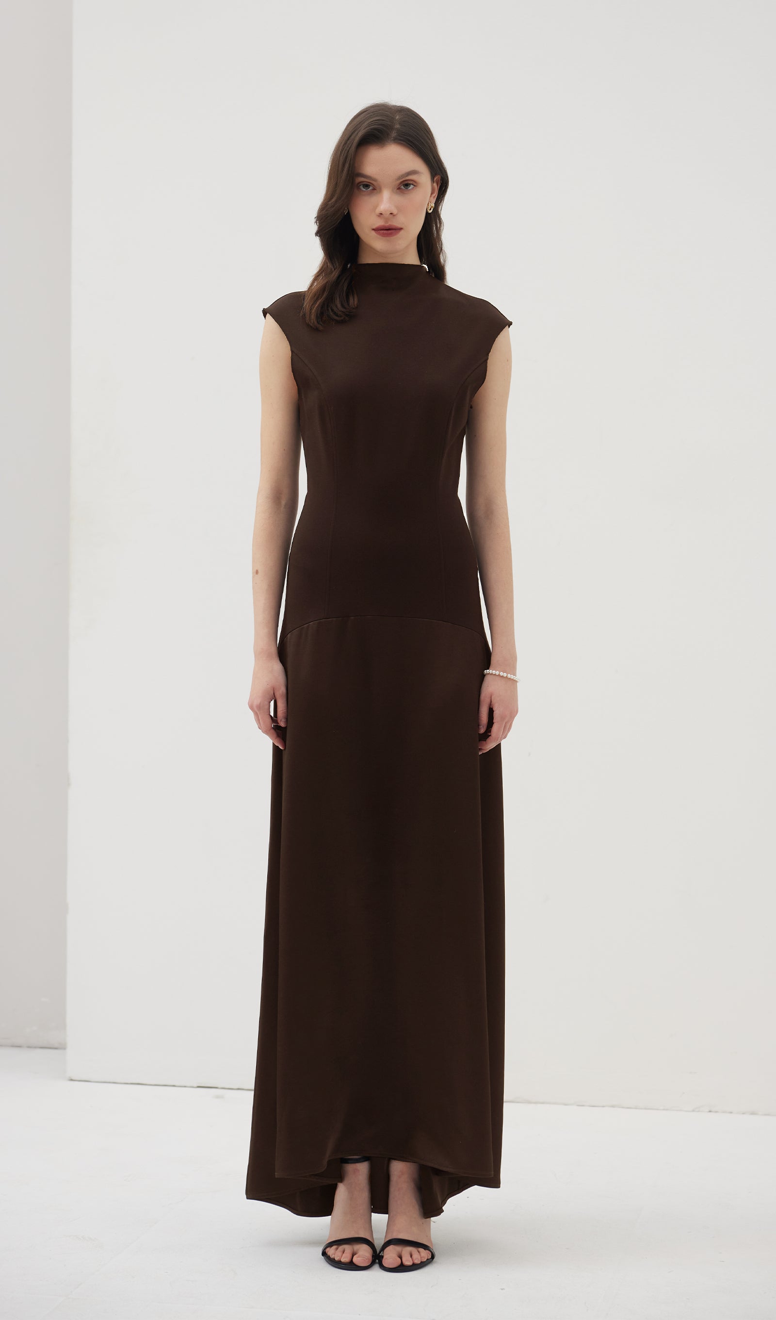 Örme Saten Kolsuz Maksi Elbise