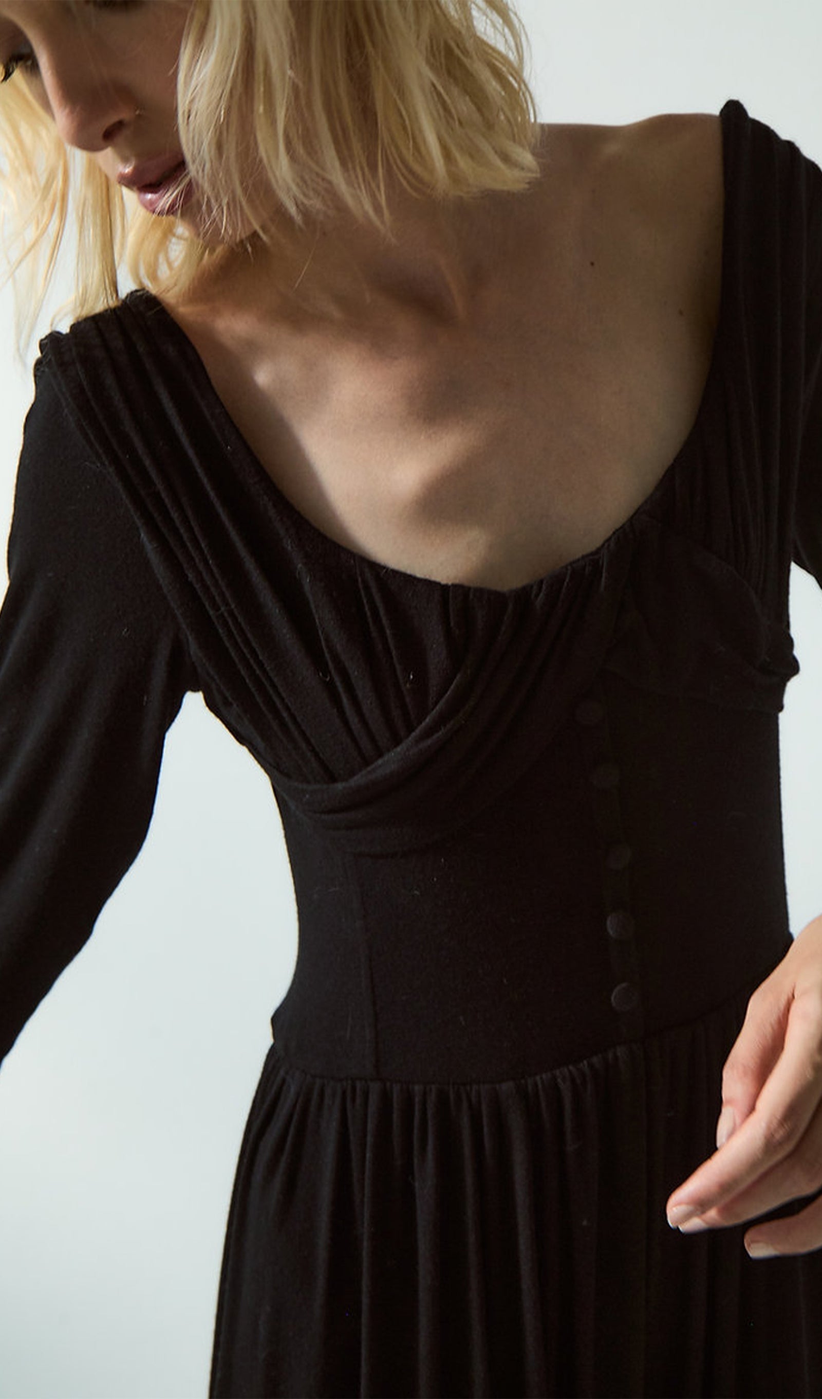 Angora Karışımlı Fırfırlı Maksi Elbise