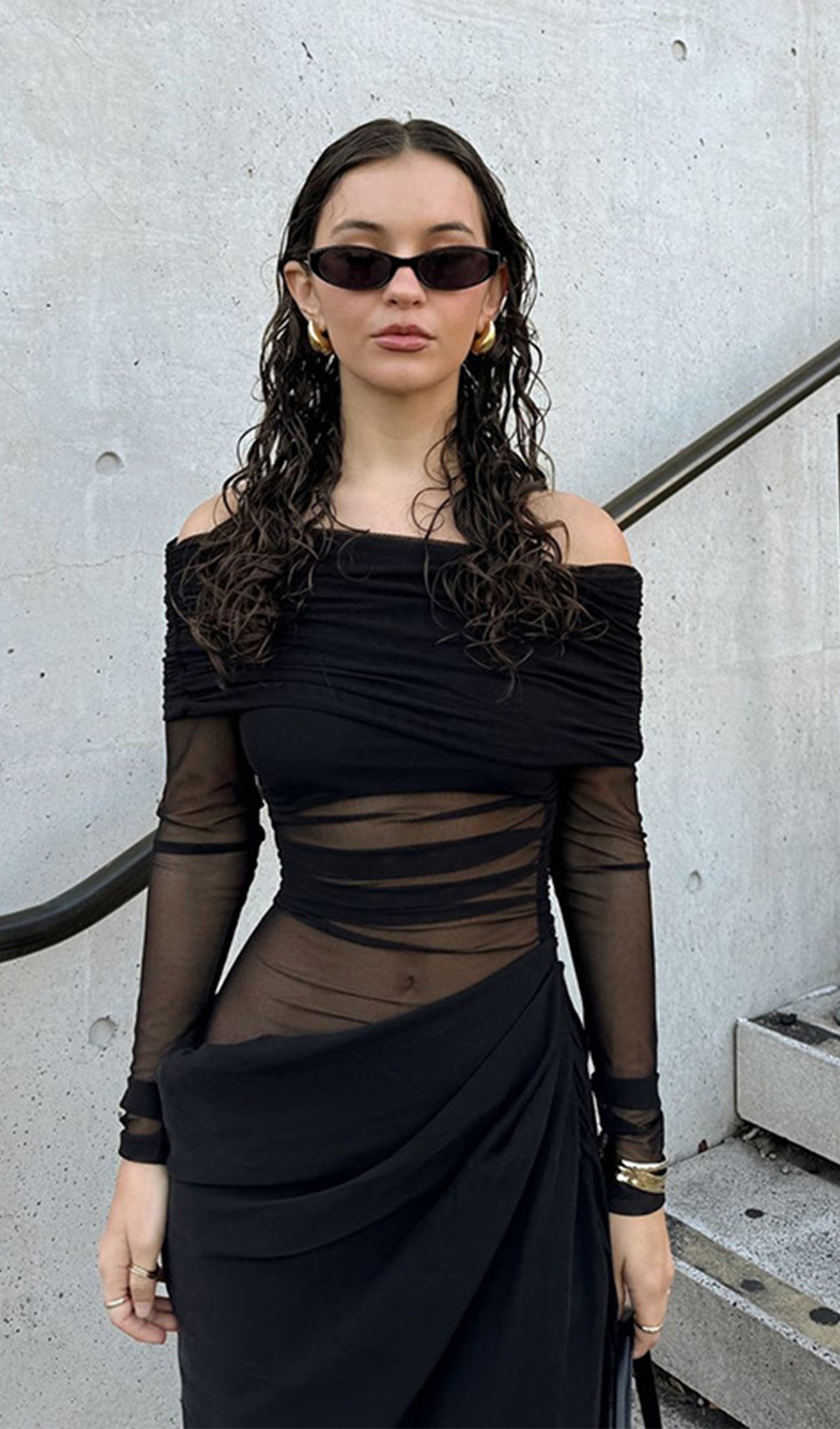 Kapalı Omuz Şeffaf Maksi Örgü Siyah