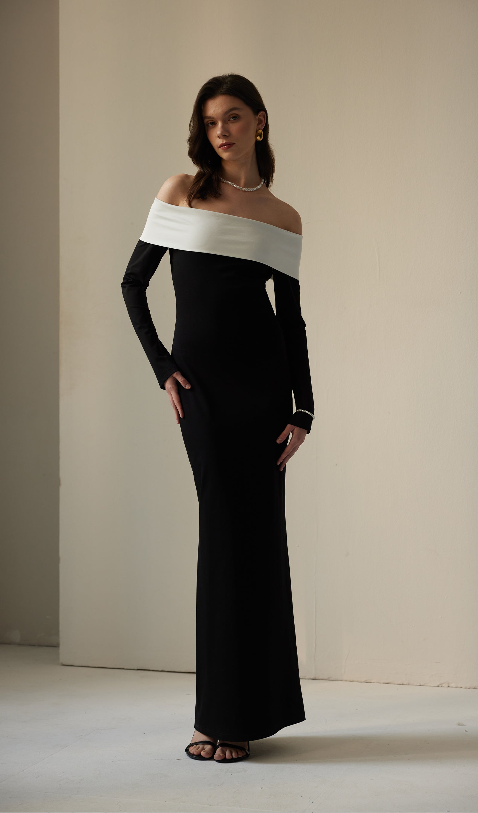 Anya Maksi Elbise Siyah/Beyaz