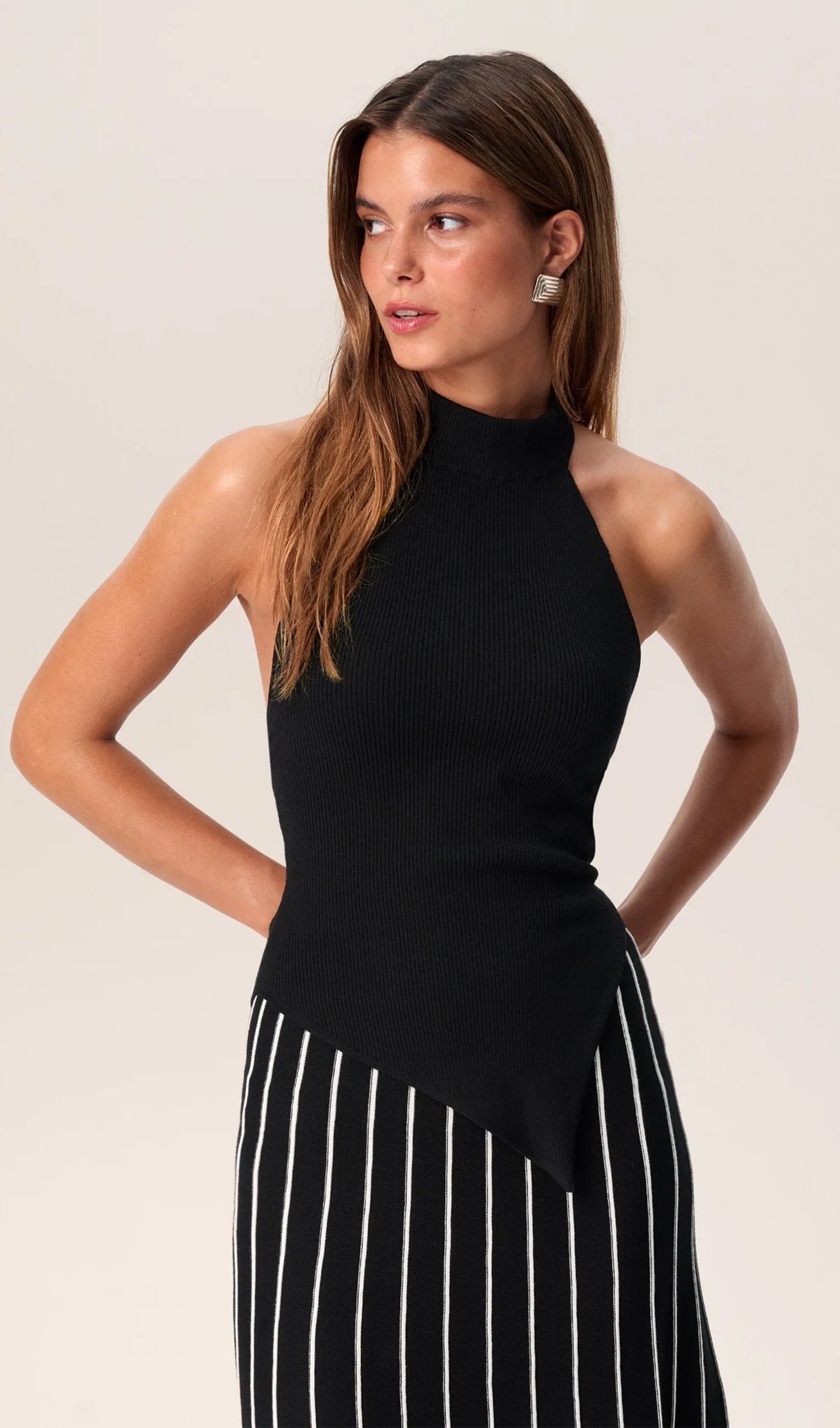 İki Parçalı Halterneck Midi Elbise