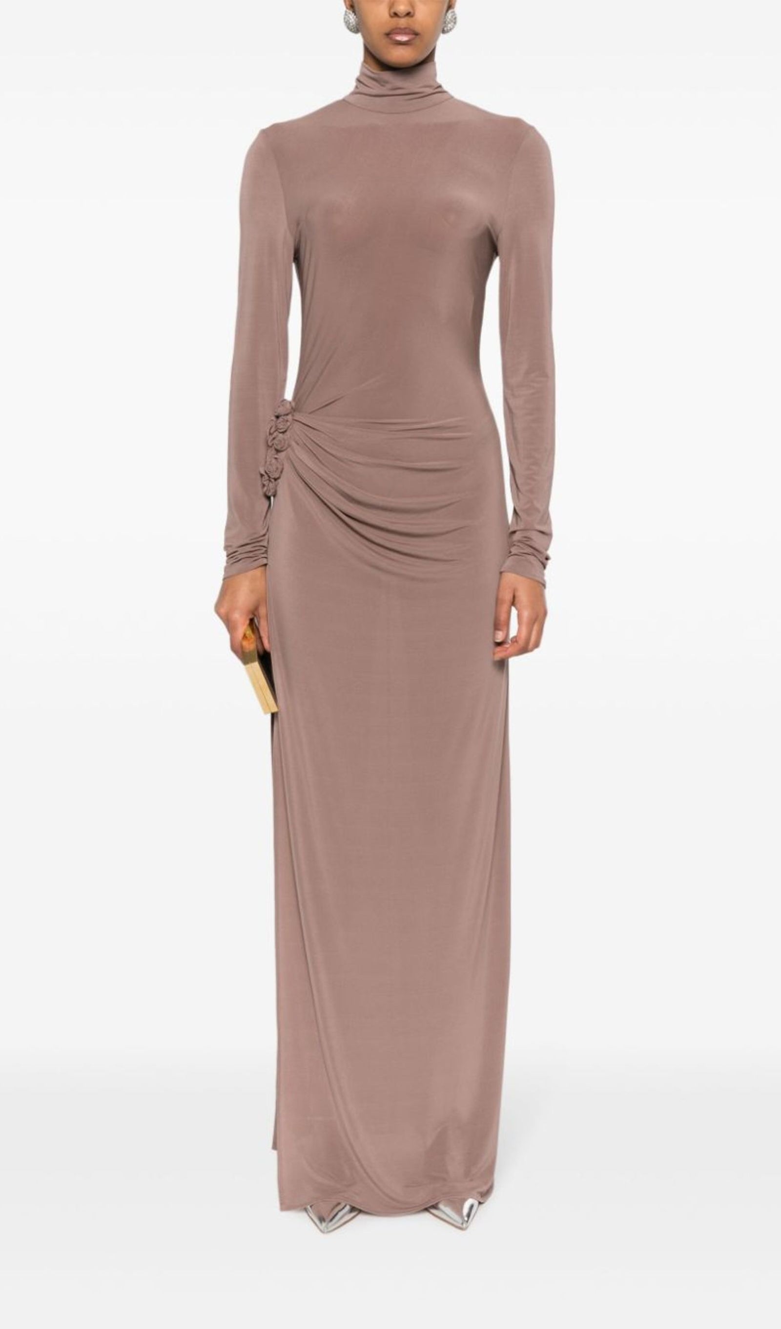 Çiçek Aplikeli Balıkçı Yaka Maksi Elbise