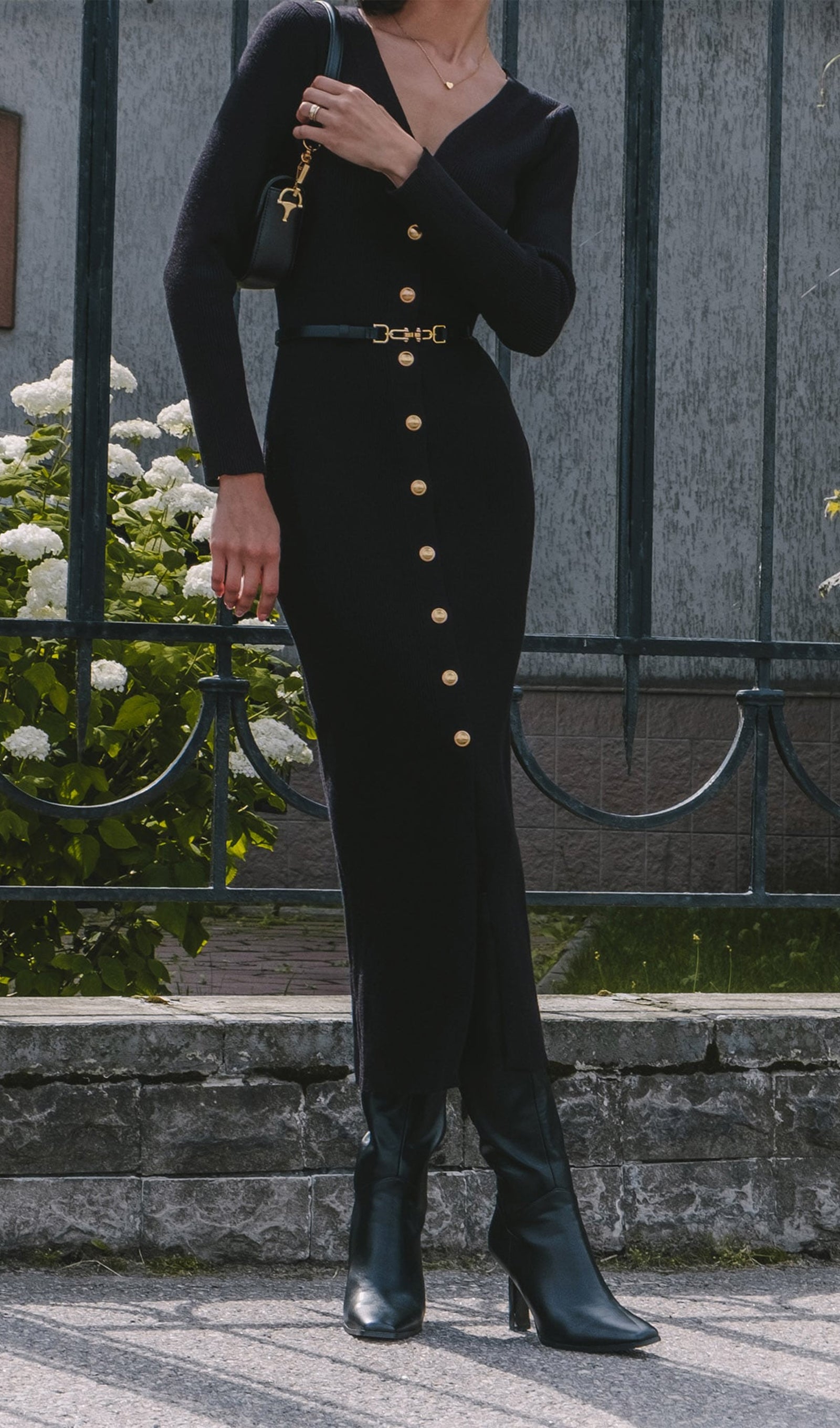 Örme V Yaka Midi Elbise -Siyah