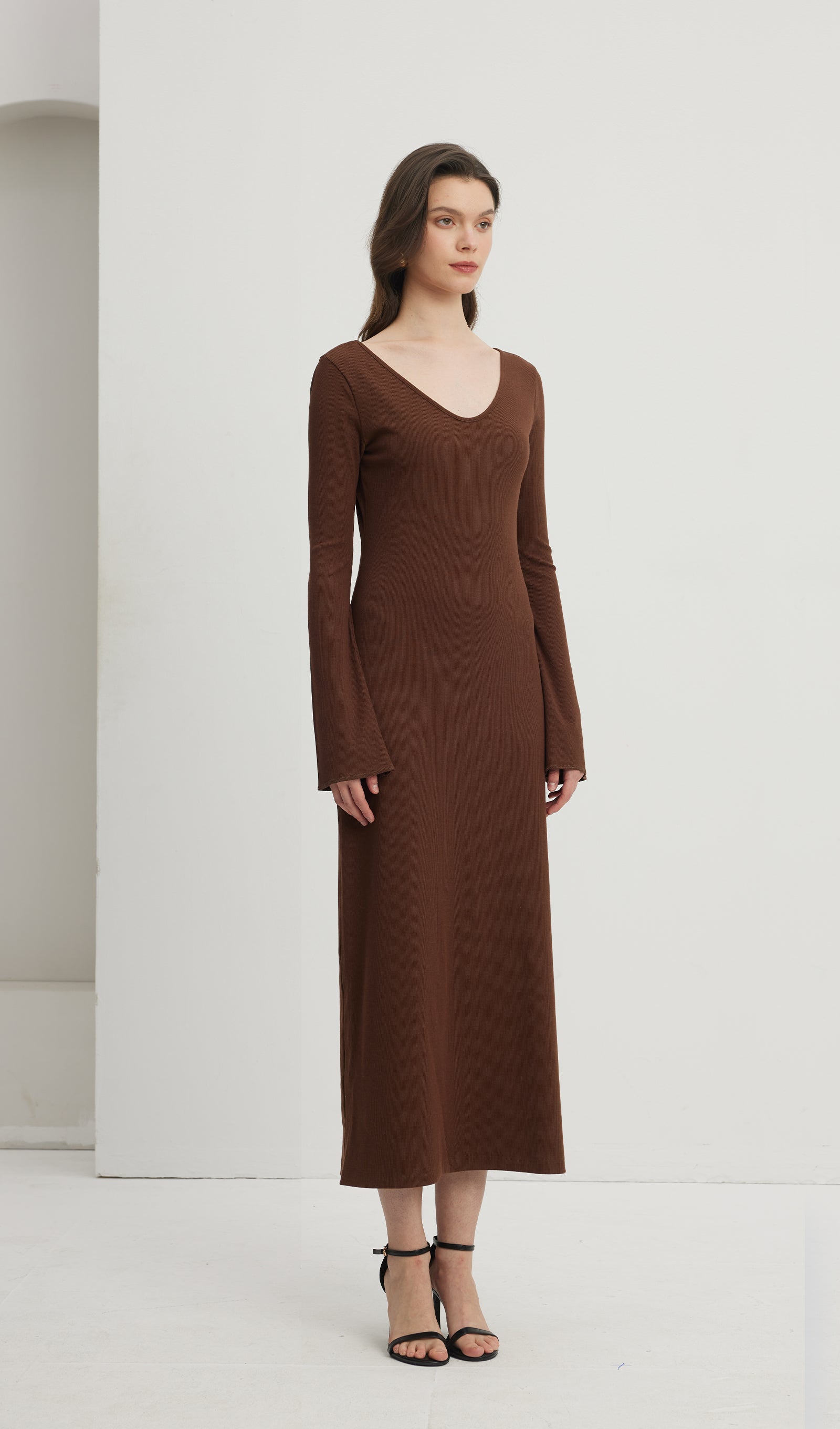 Düz Bisiklet Yaka Midi Elbise