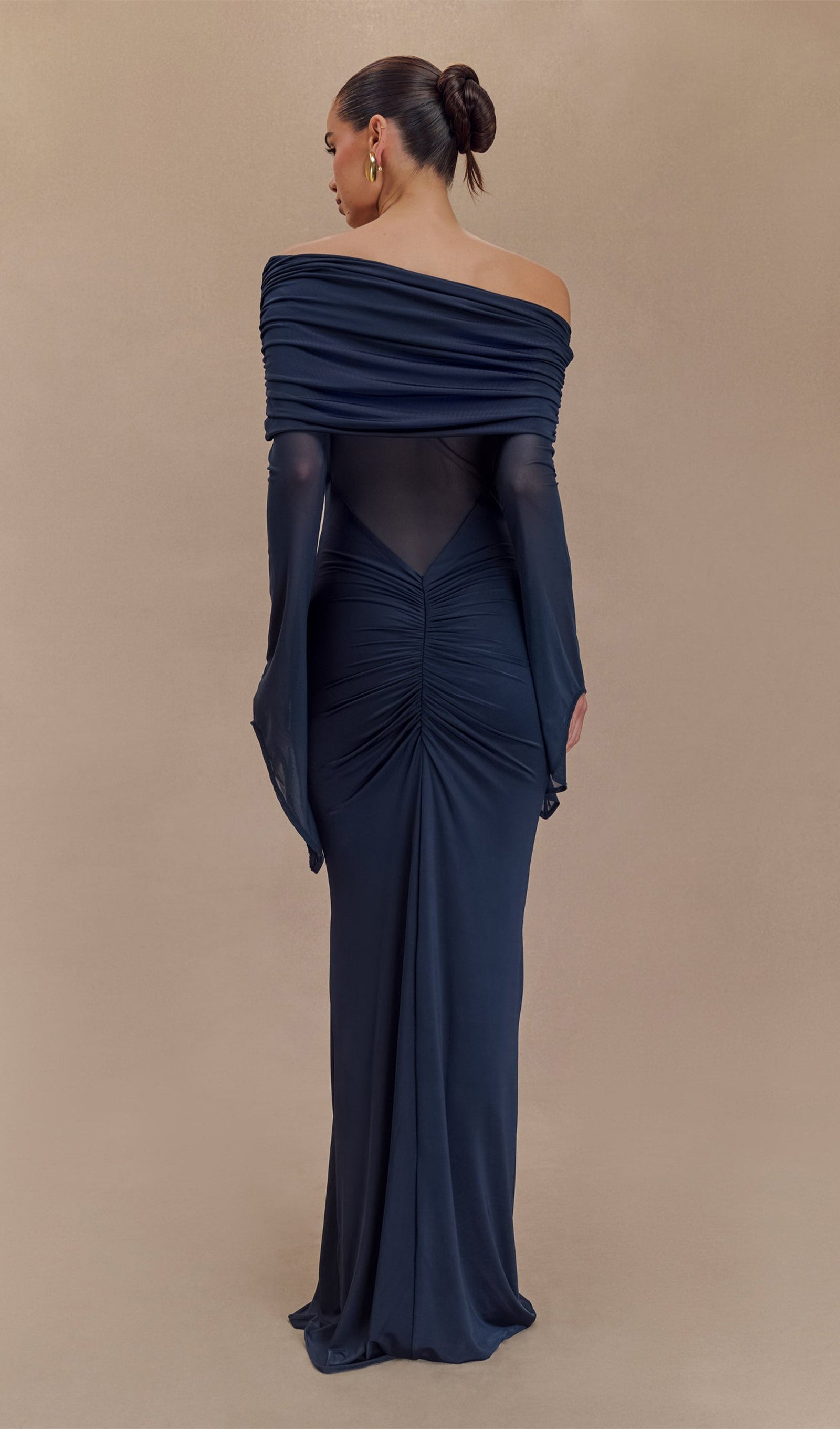 Tek Omuz Slinky Dantelli Maksi Elbise-Siyah