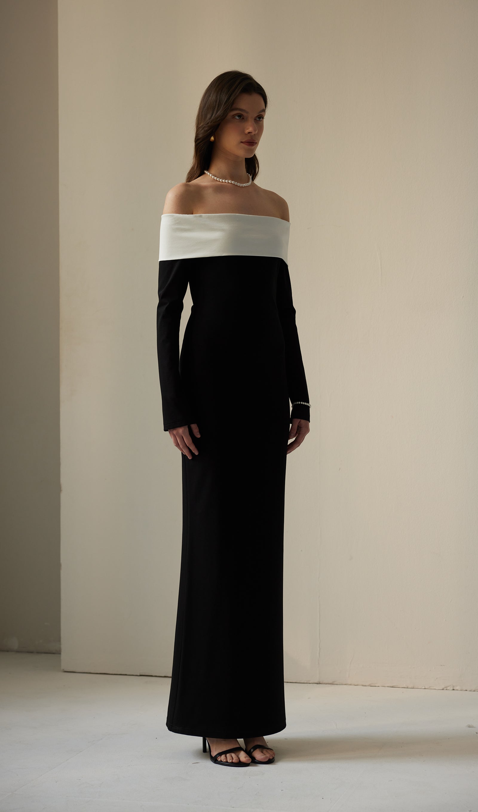 Anya Maksi Elbise Siyah/Beyaz