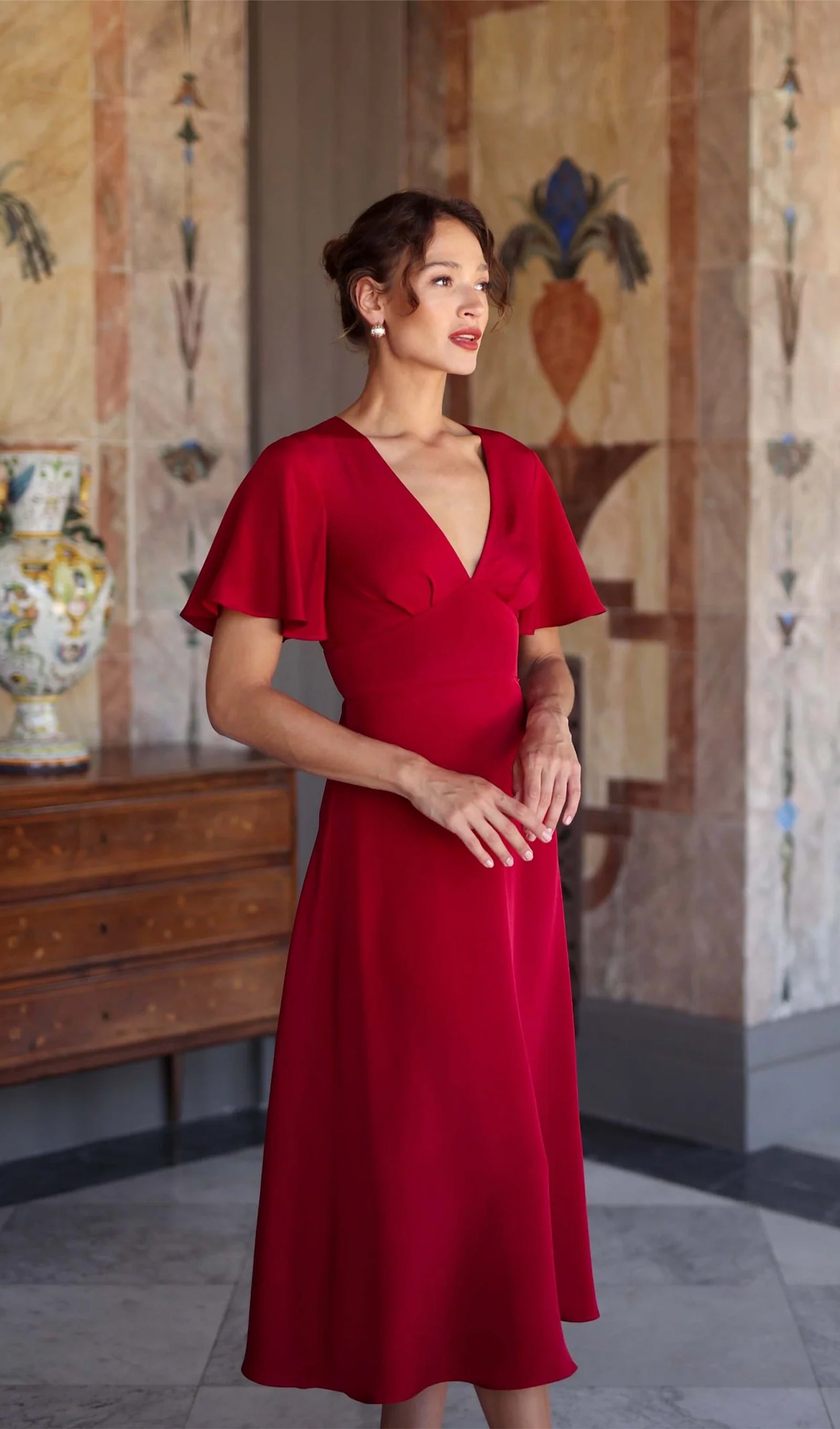 V Yaka Abiye Midi Elbise-Kırmızı