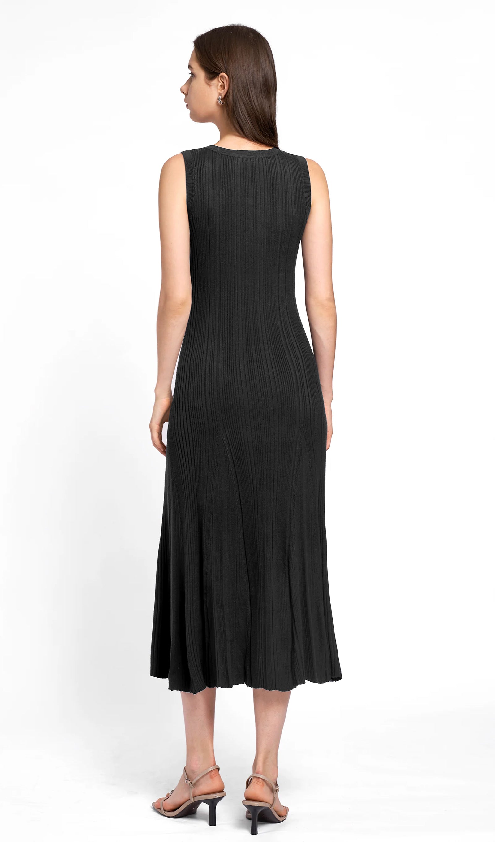 Metalik Düğmeli Örgü Midi Elbise Siyah