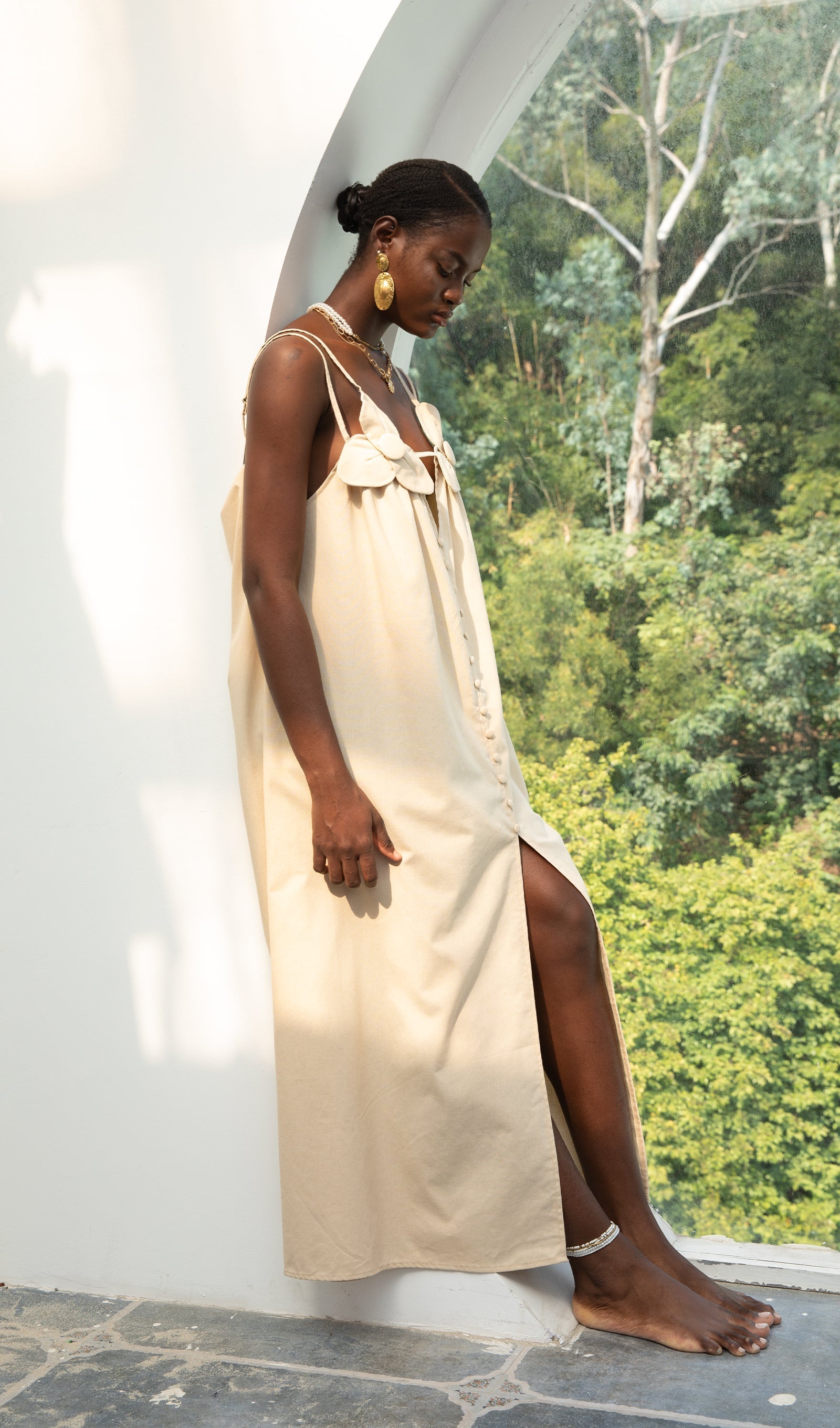 Trendy V Yaka Çiçekli Yüksek Yırtmaçlı Maksi Elbise