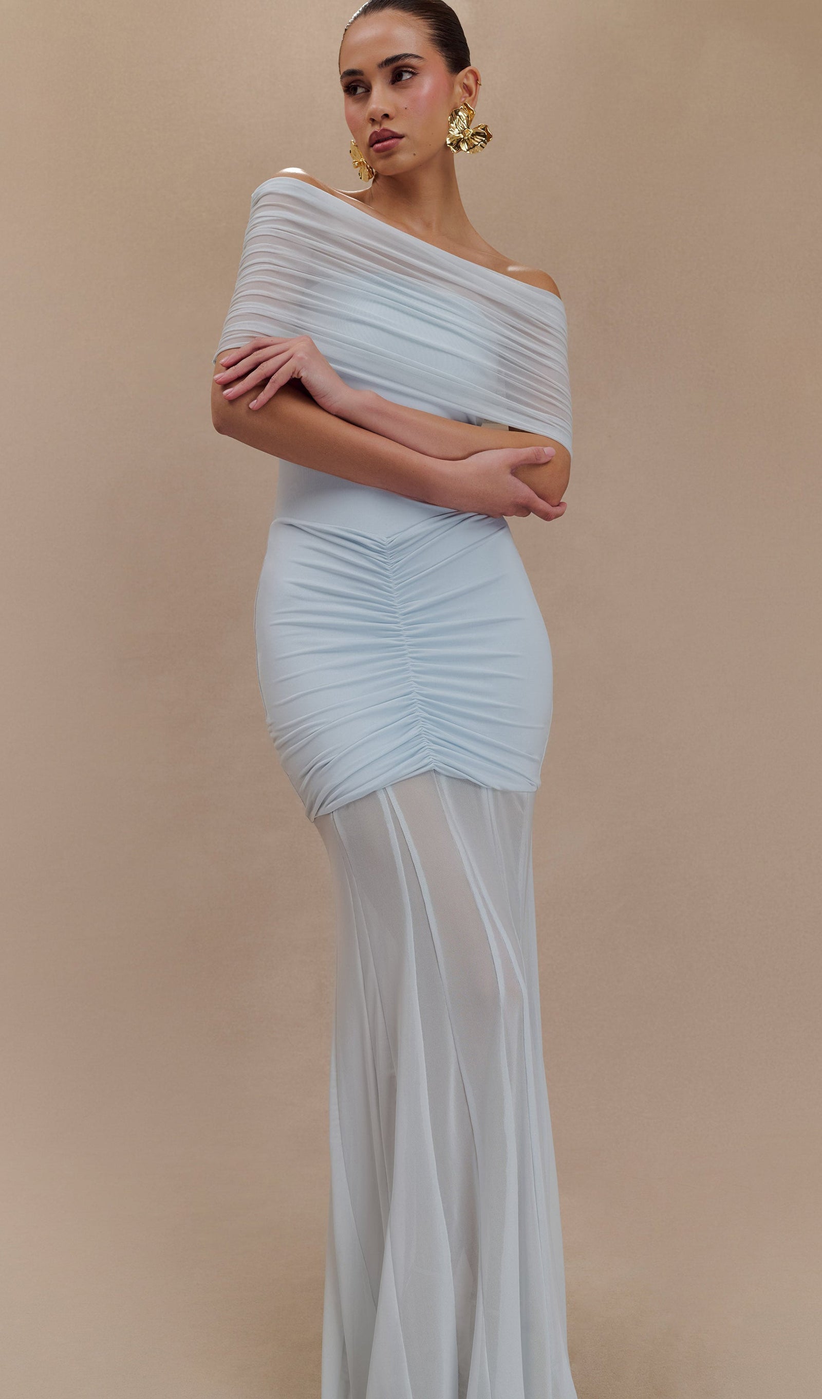 Slinky Kapalı Omuz Maksi Elbise-Soluk Mavi