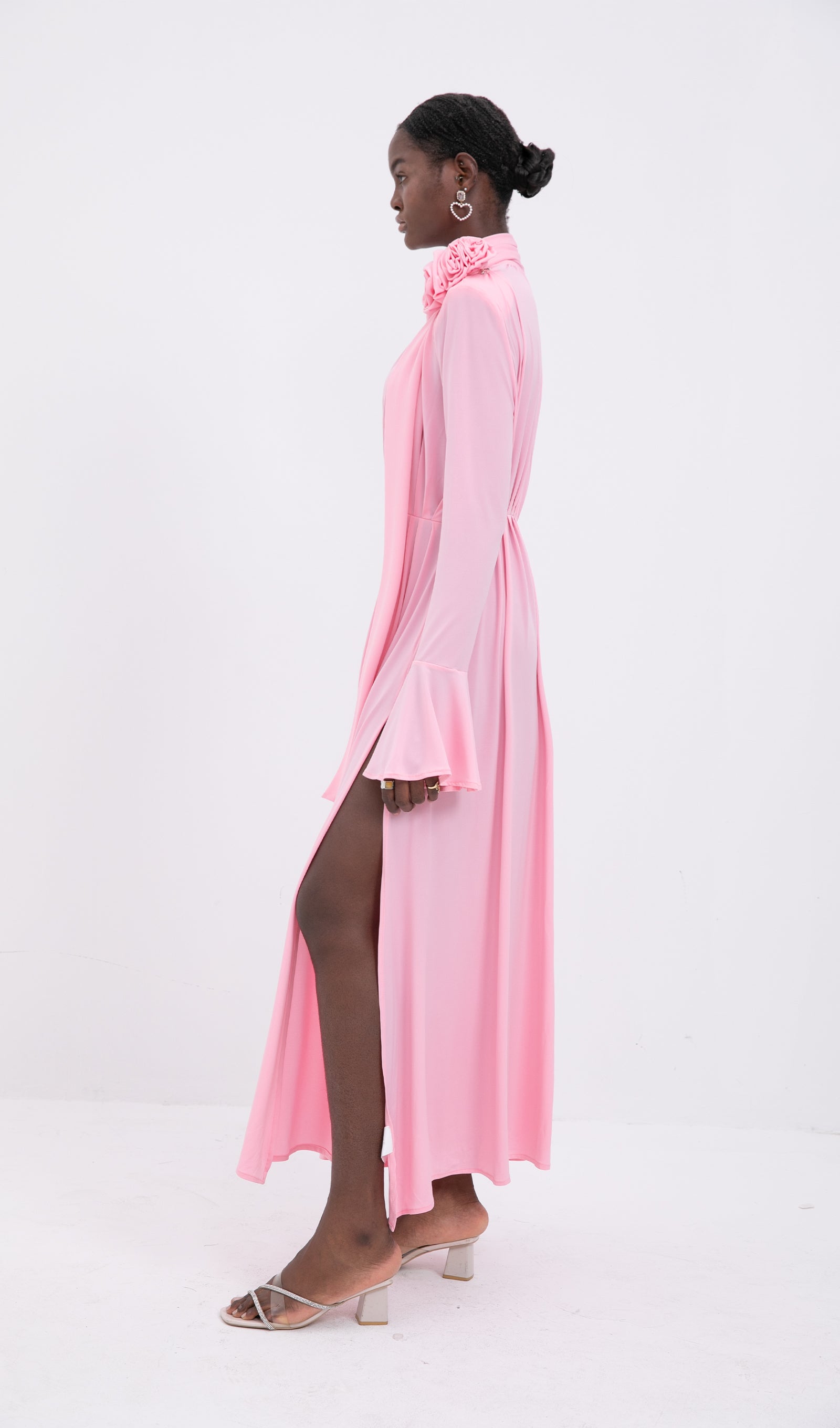 Trendy V Yaka Pileli Yırtmaçlı Maksi Elbise-Pembe