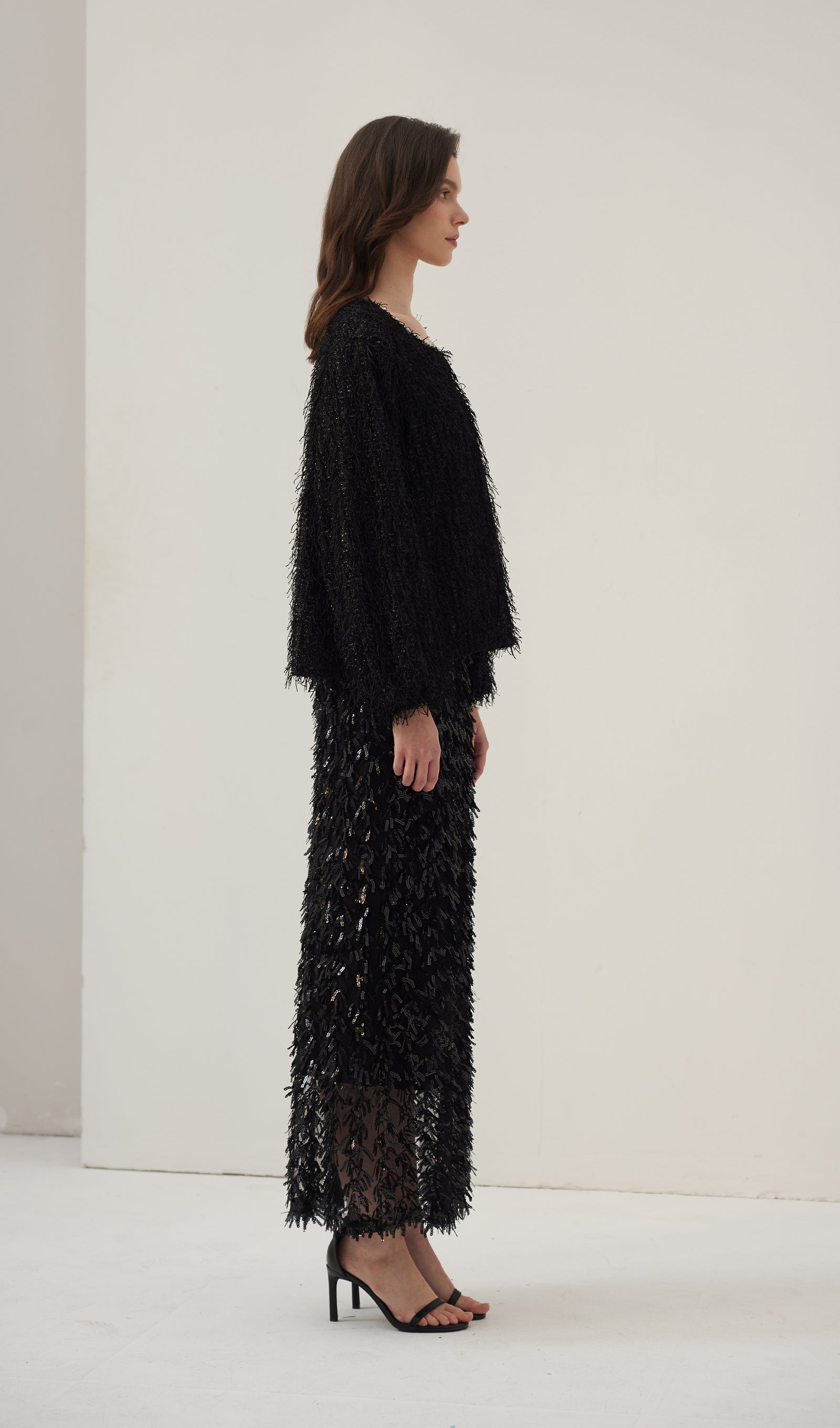 Siyah Tüylü Midi Etek