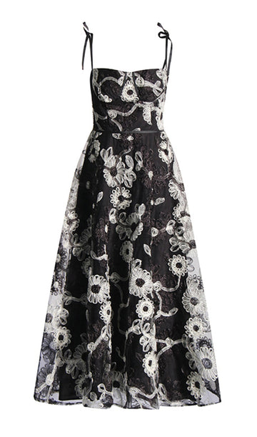 Çiçekli Kurdeleli Maksi Elbise