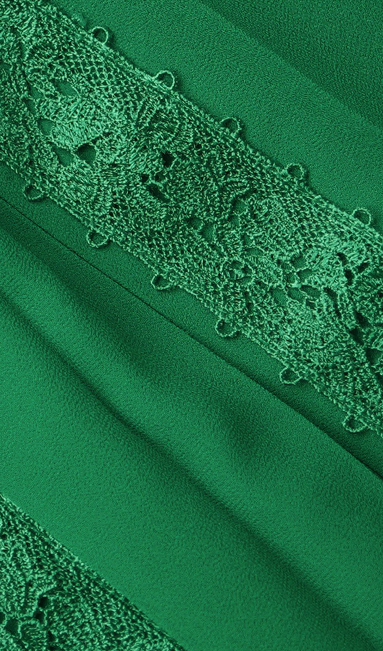 Fit ve Flare Maksi Fırfırlı Pileli Dantel Elbise Yeşil