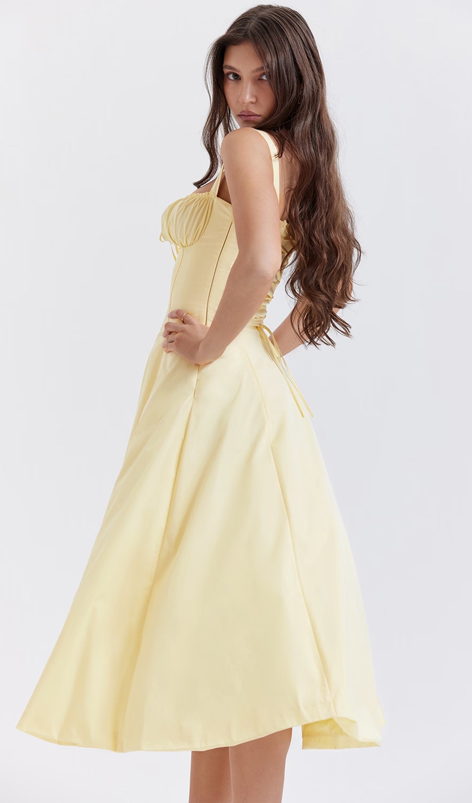 Büstiyer Midi Güneş Elbisesi