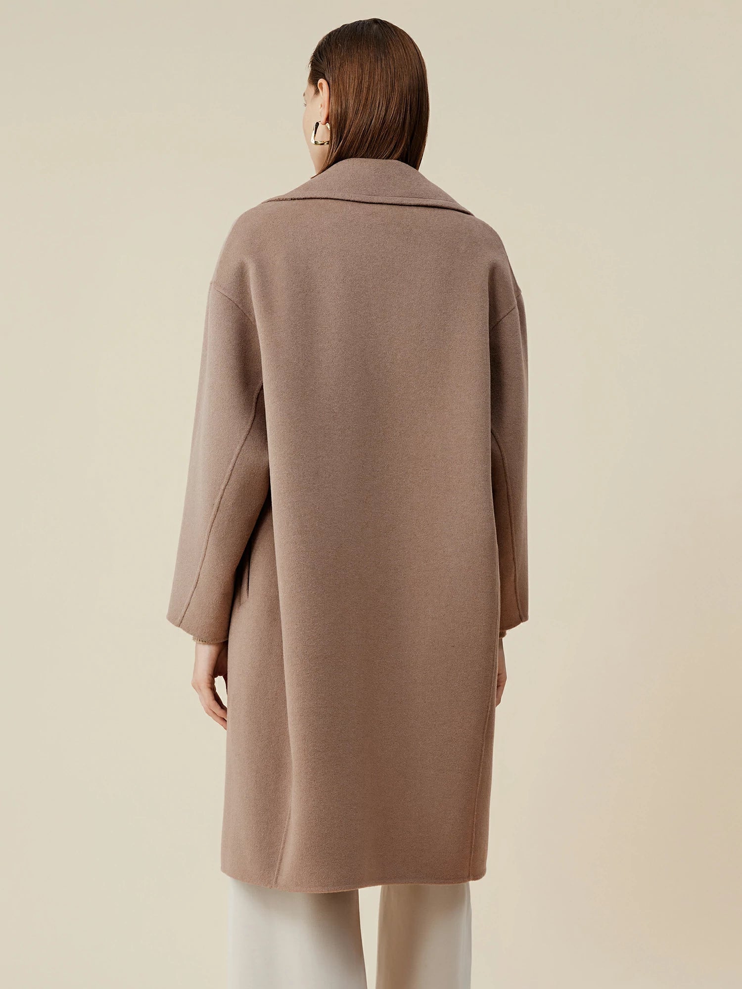 Yün Çentikli Yaka Uzun Kollu Kaban